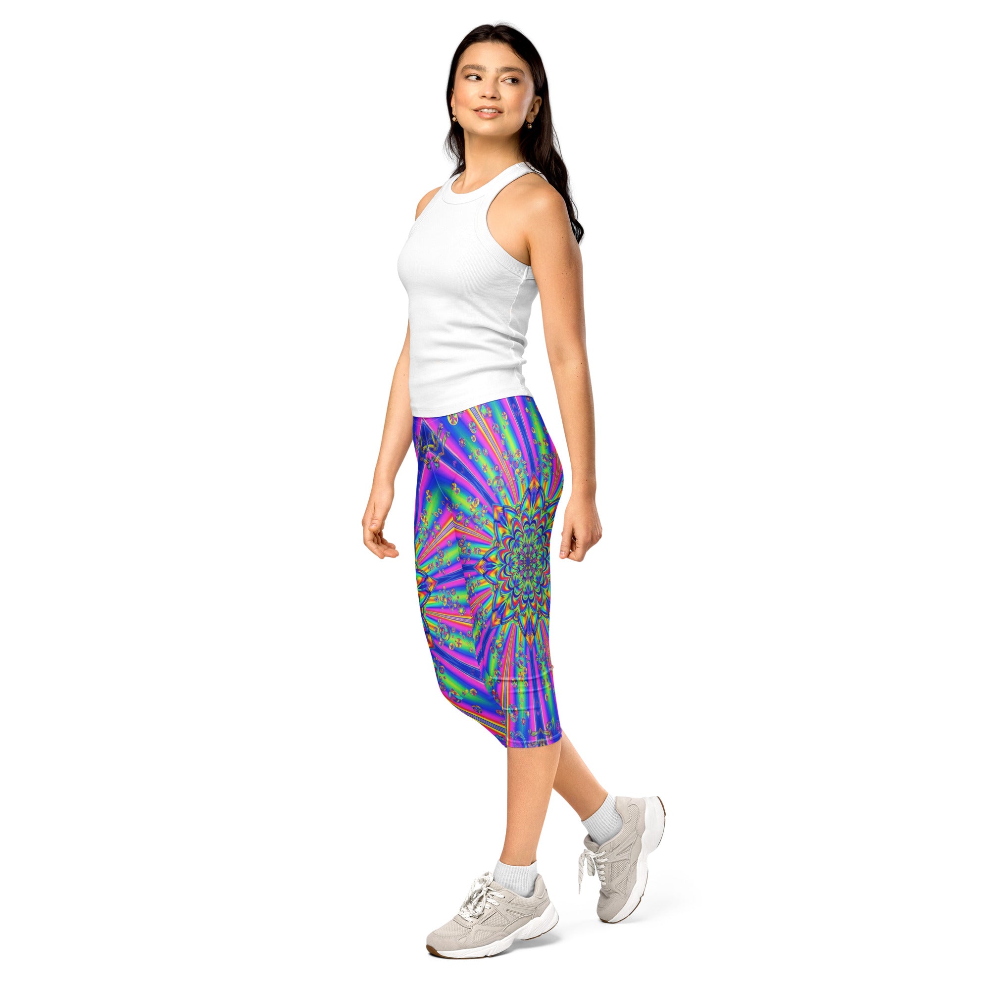 Psychedelic Chrome Capri Leggings | GearBunch