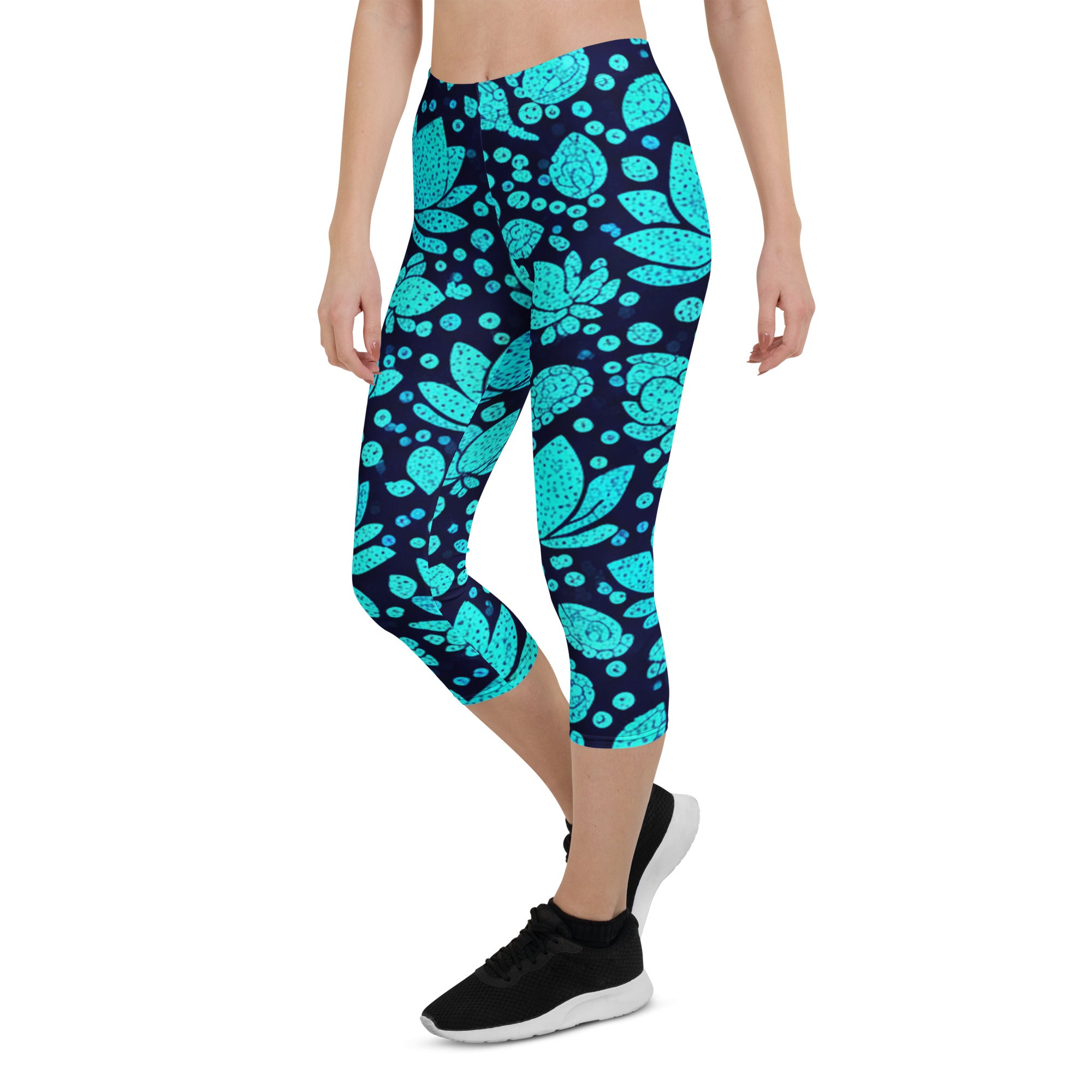 Teal Lotus Capri Leggings | GearBunch