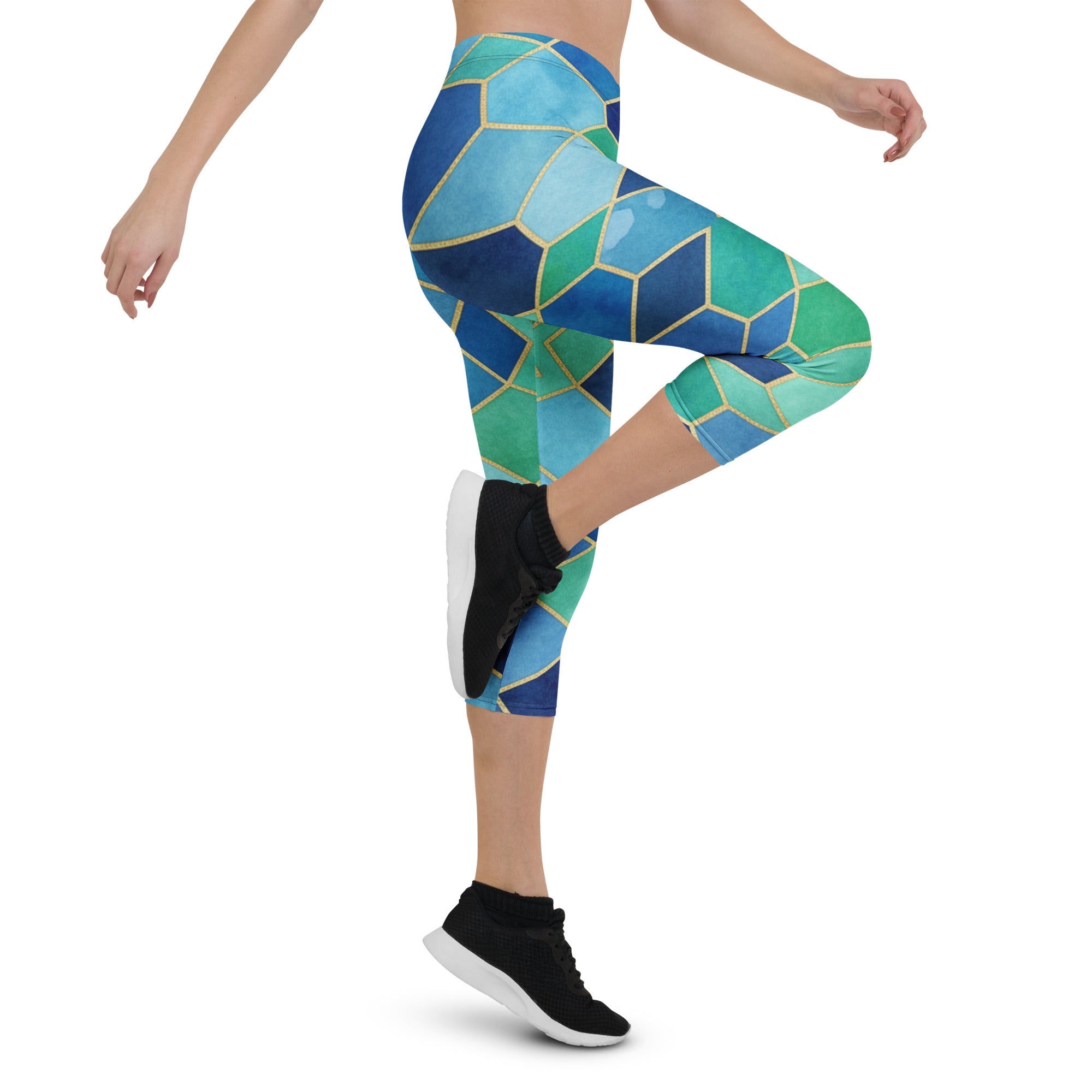 Ocean Blues Capri Leggings | GearBunch