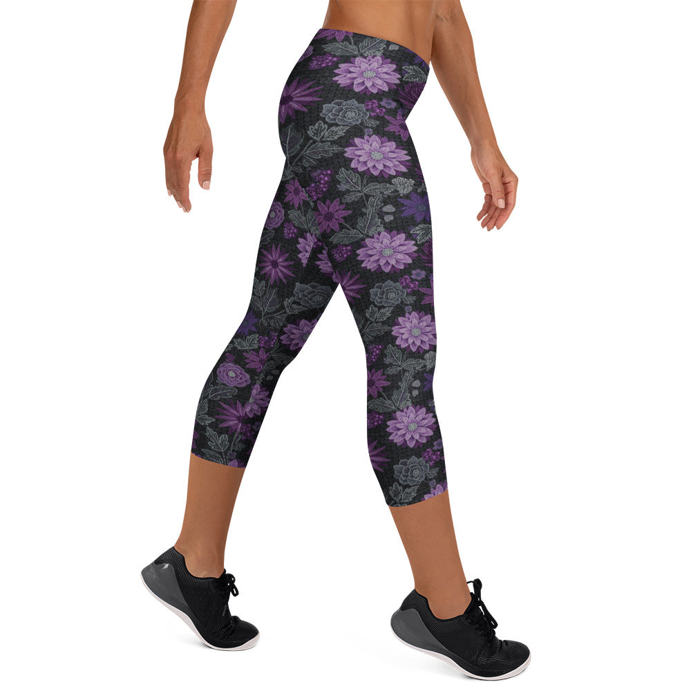 Jewel Orchid Capri Leggings | GearBunch