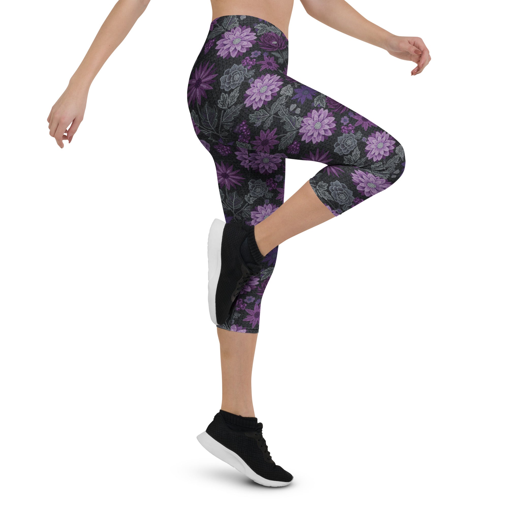 Jewel Orchid Capri Leggings | GearBunch