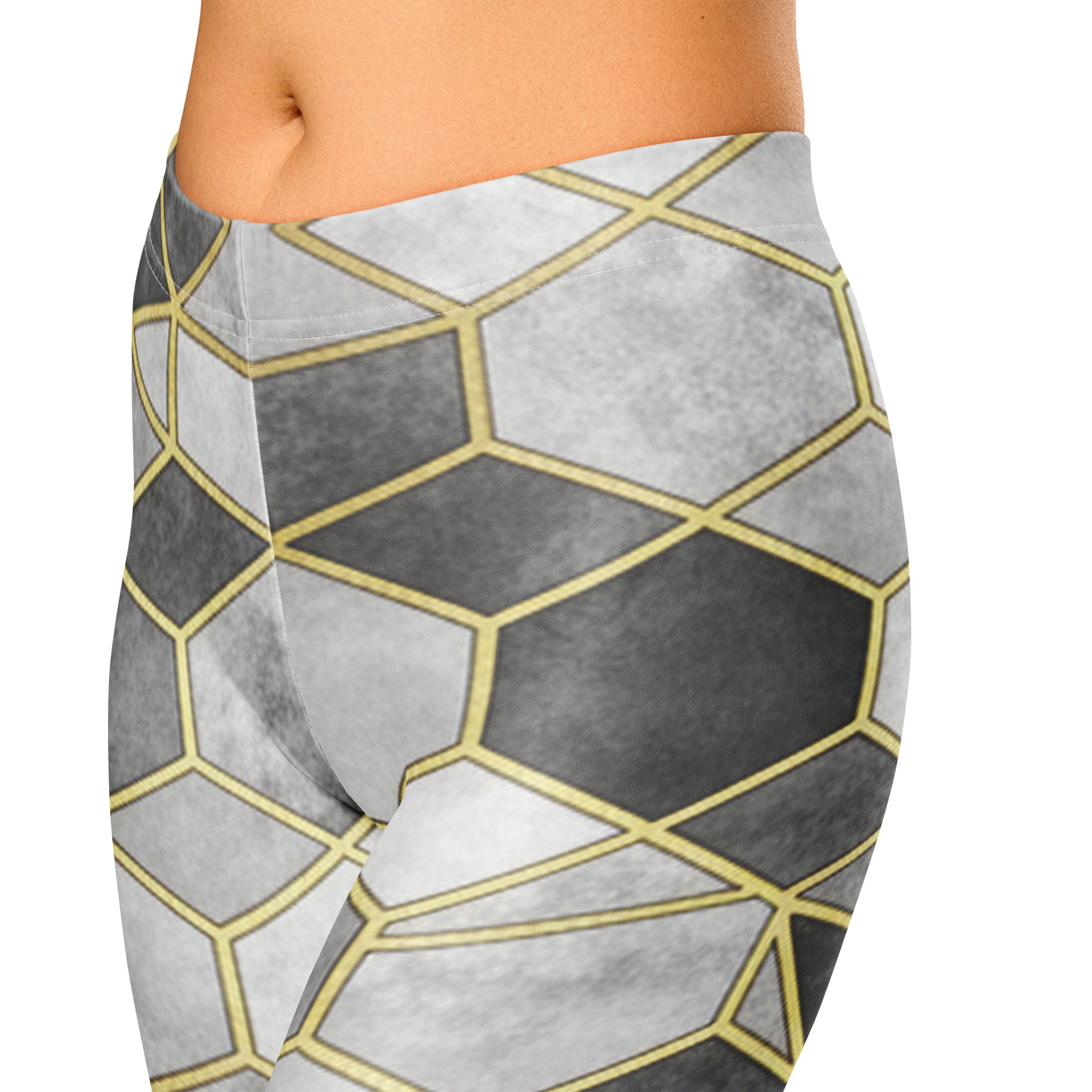 Monochrome Luxe Capri Leggings | GearBunch