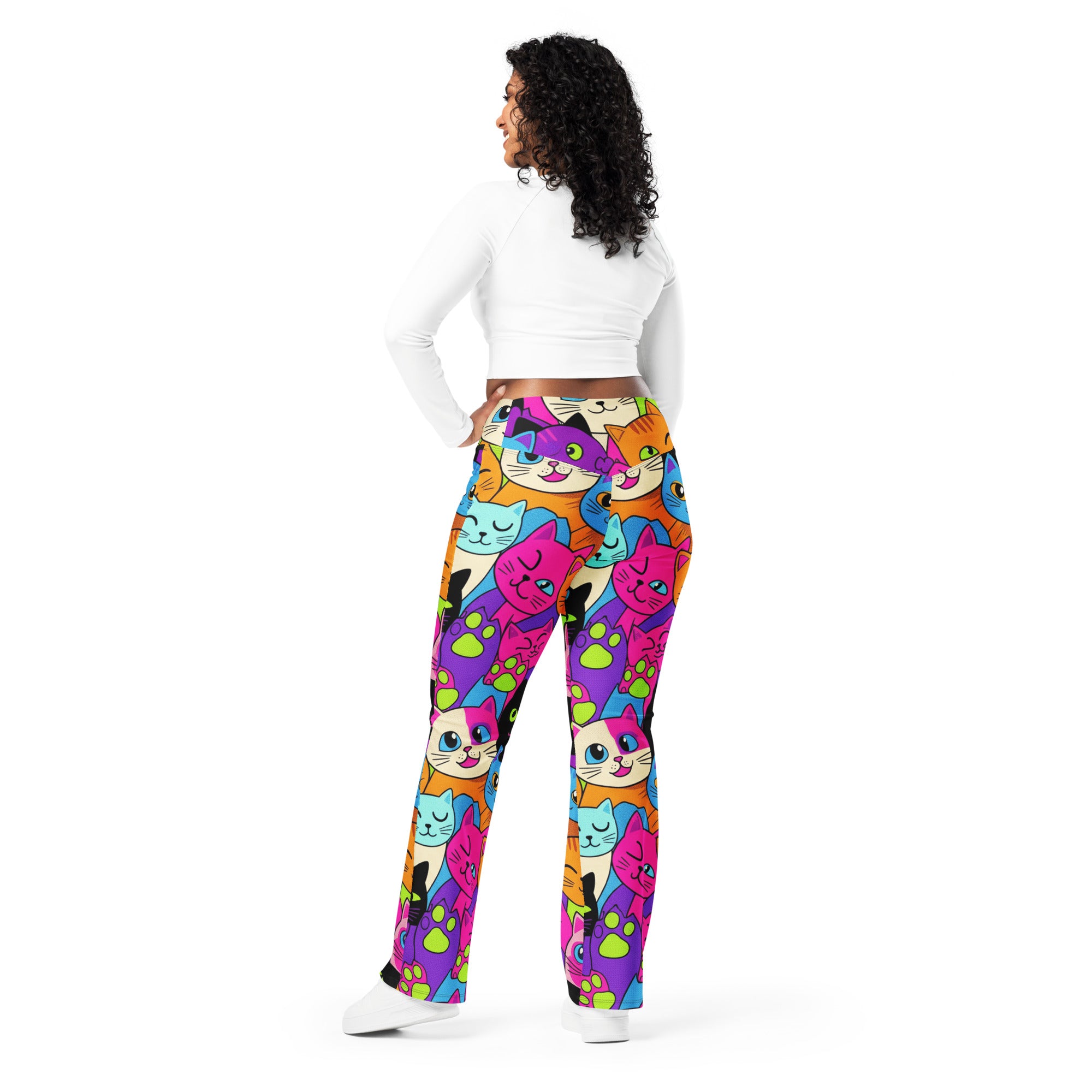Vibrant Cats Everywhere Flare Leggings | GearBunch
