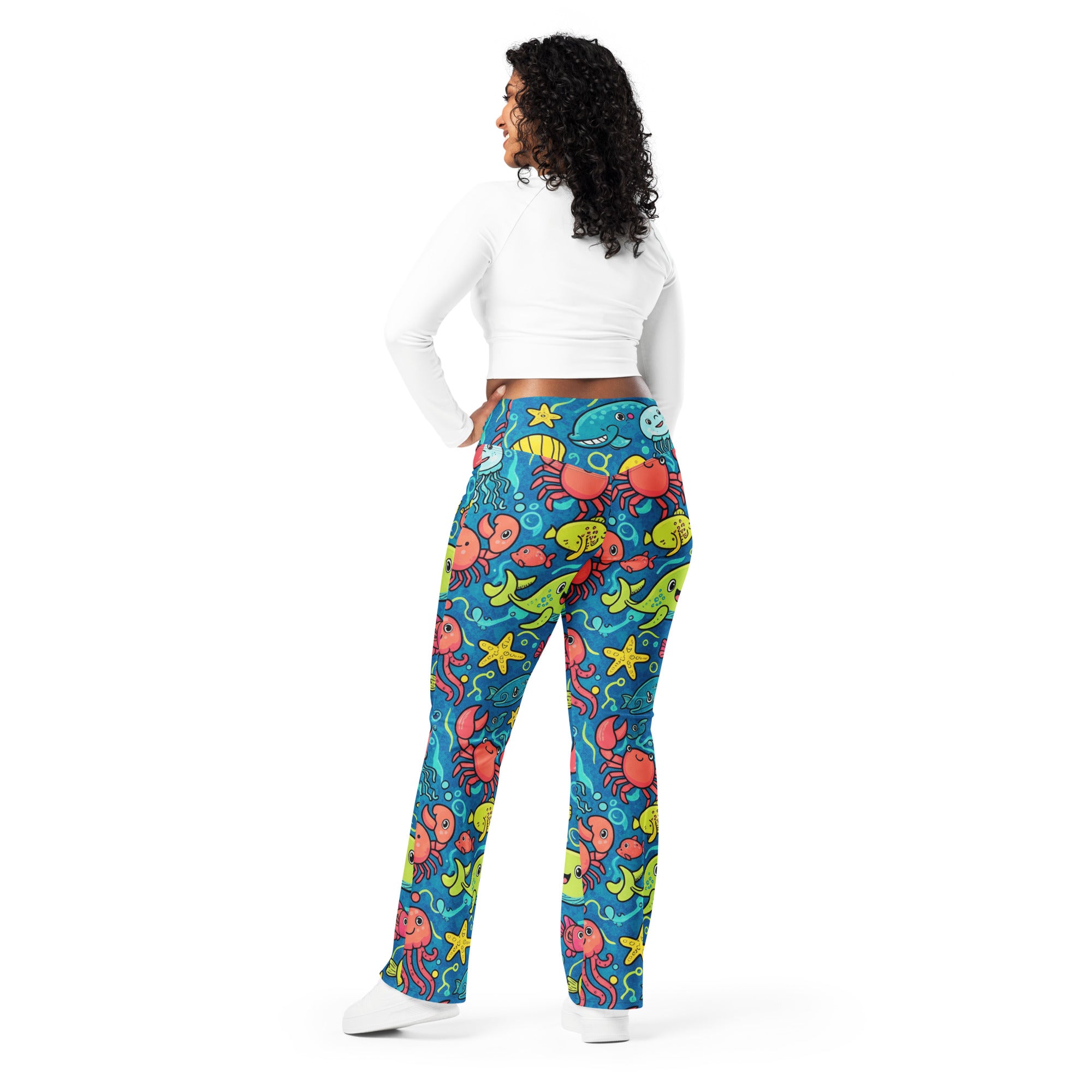 Vibrant Under the Sea Flare Leggings | GearBunch