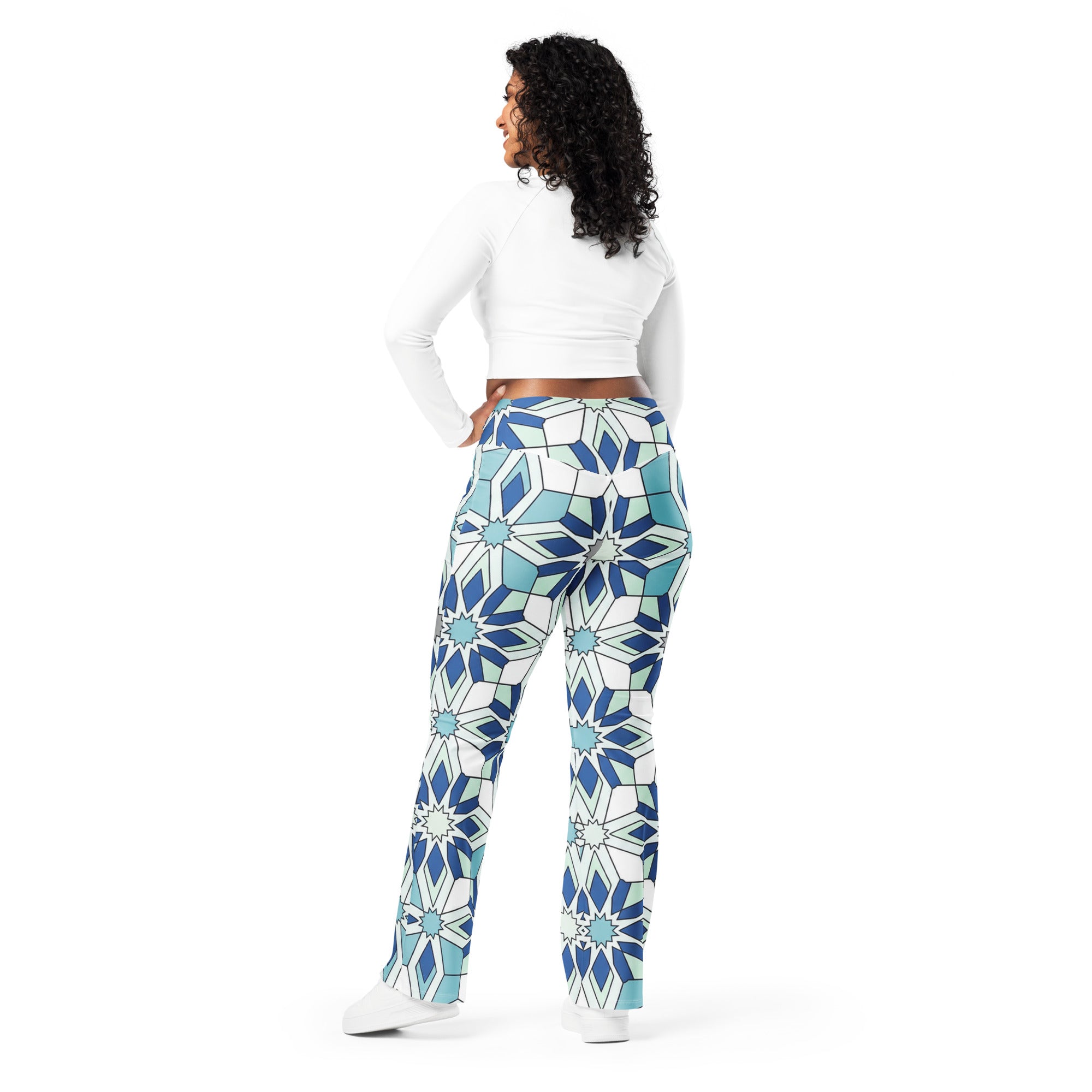 Zellige Arctic Flare Leggings | GearBunch