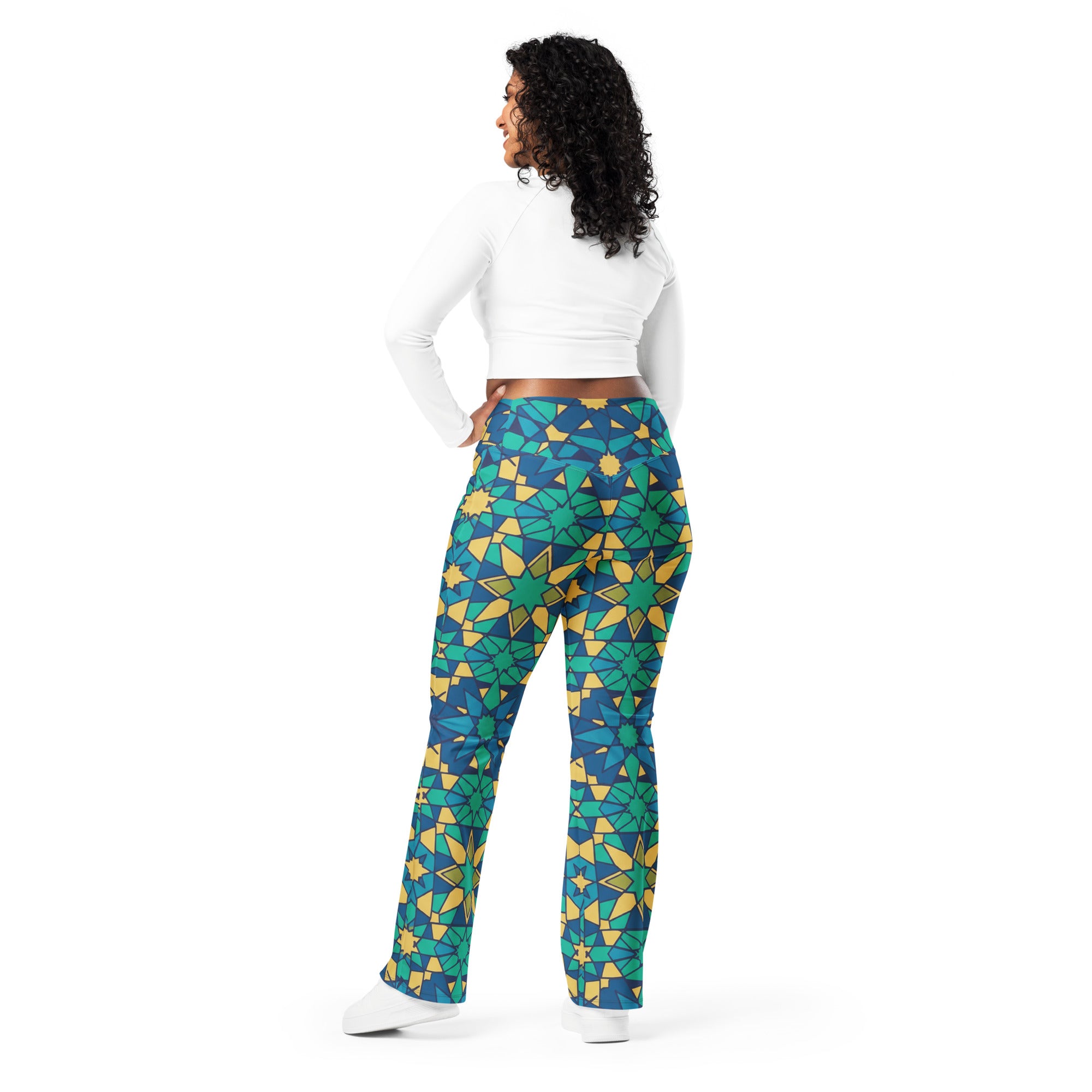 Zellige Peacock Flare Leggings | GearBunch