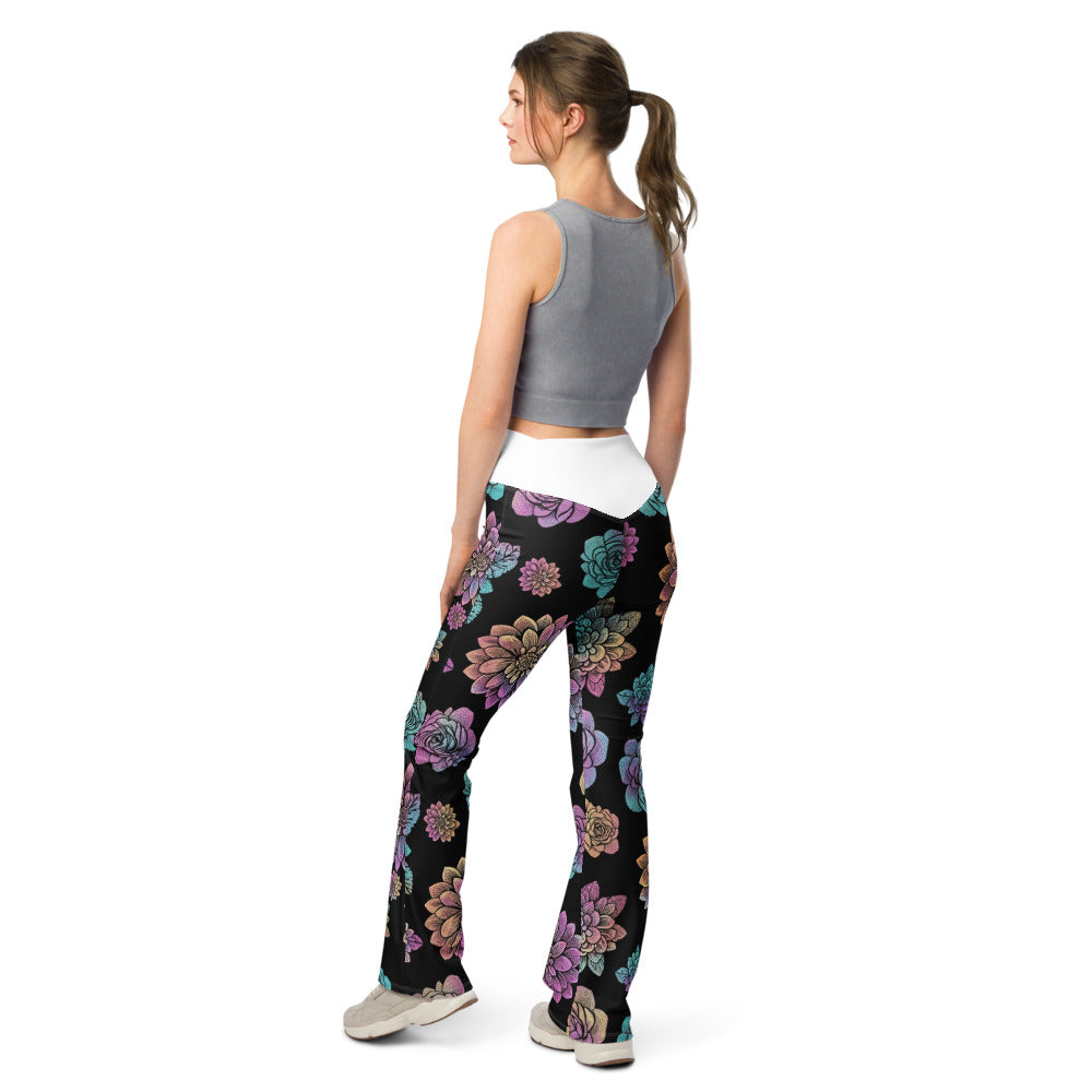 Flare leggings back view | GearBunch