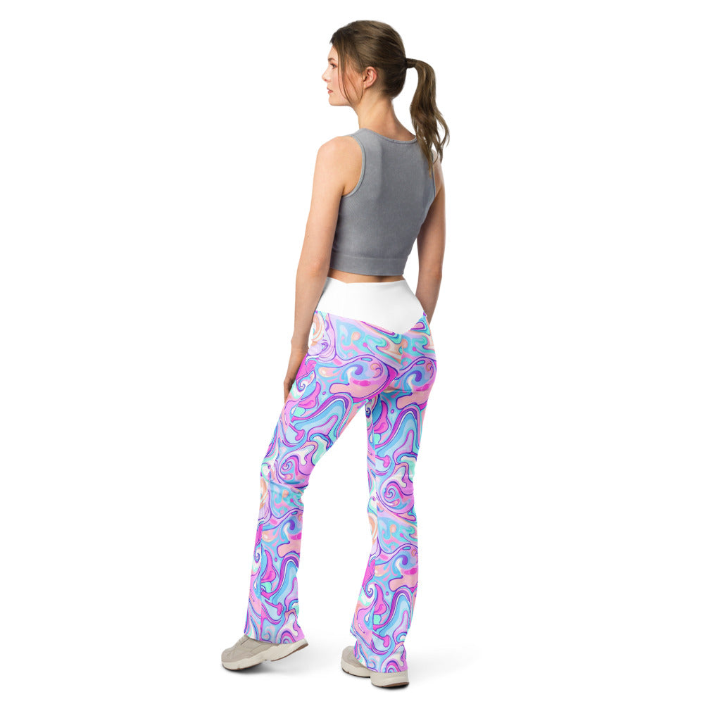 Flare leggings back view | GearBunch