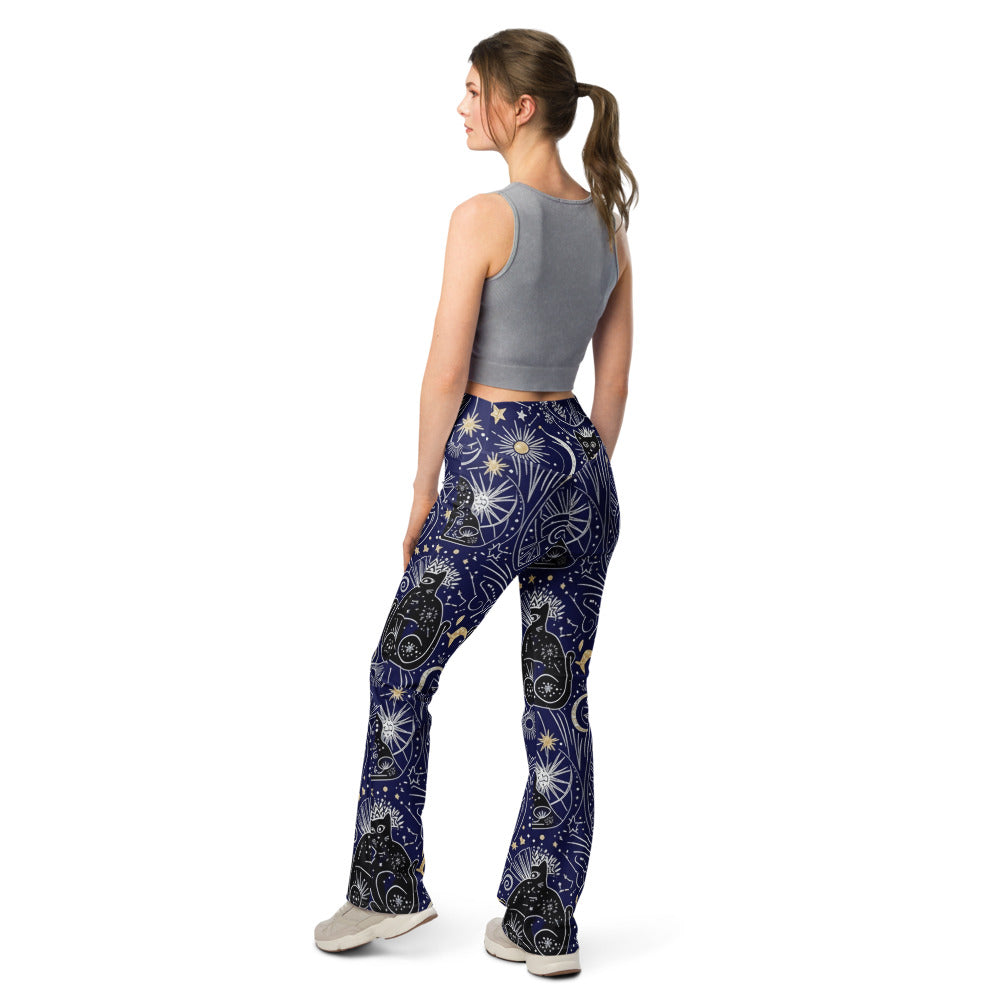 Flare leggings back view | GearBunch