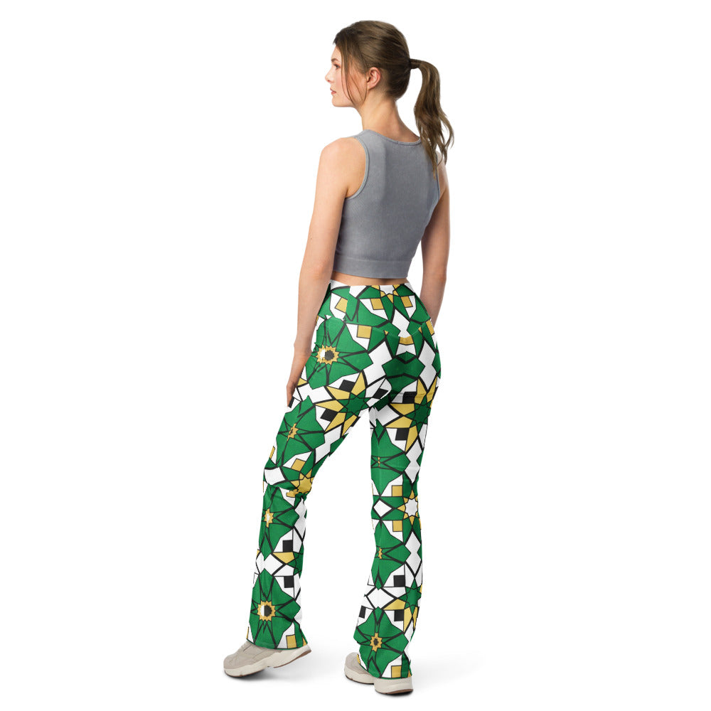 Flare leggings back view | GearBunch