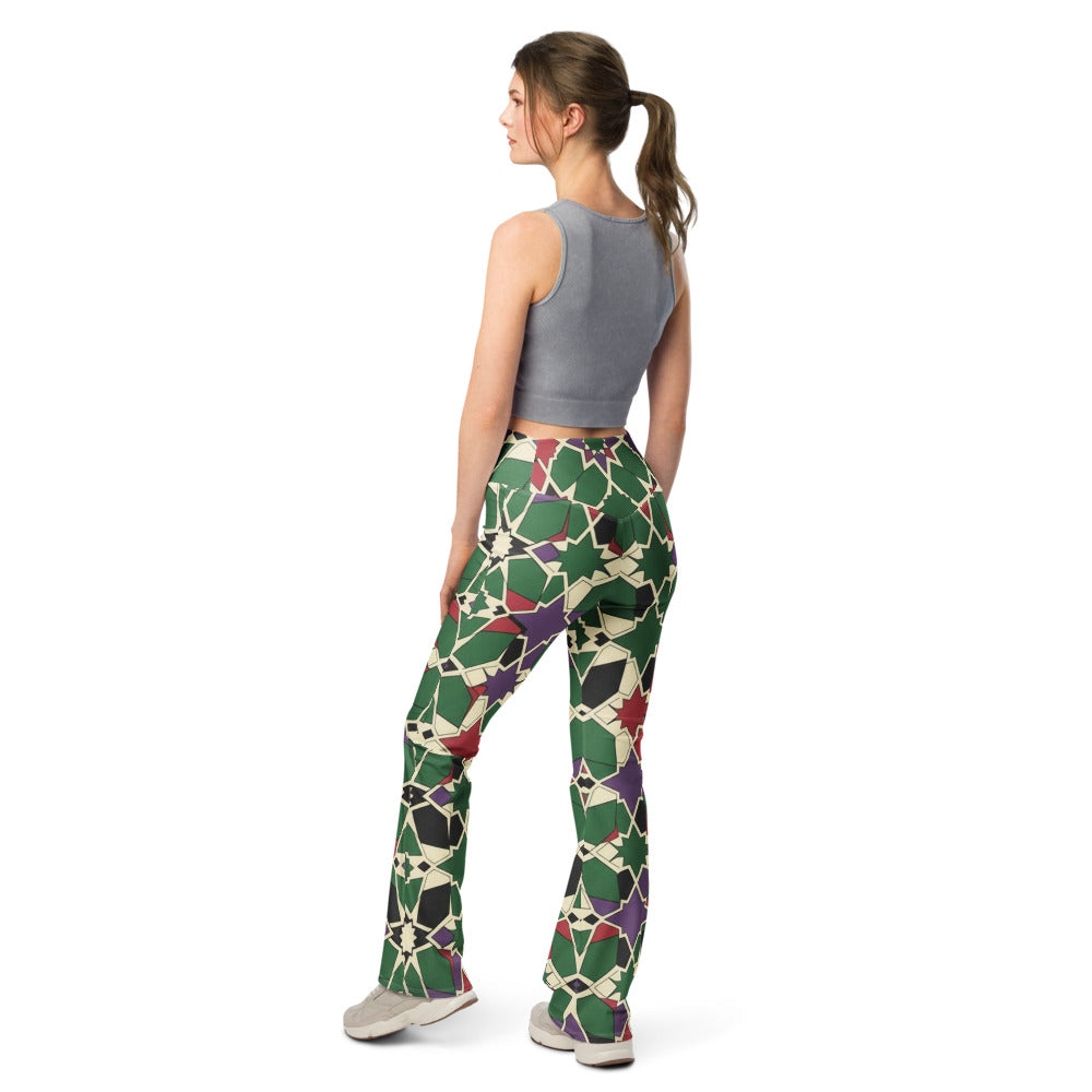 Flare leggings back view | GearBunch
