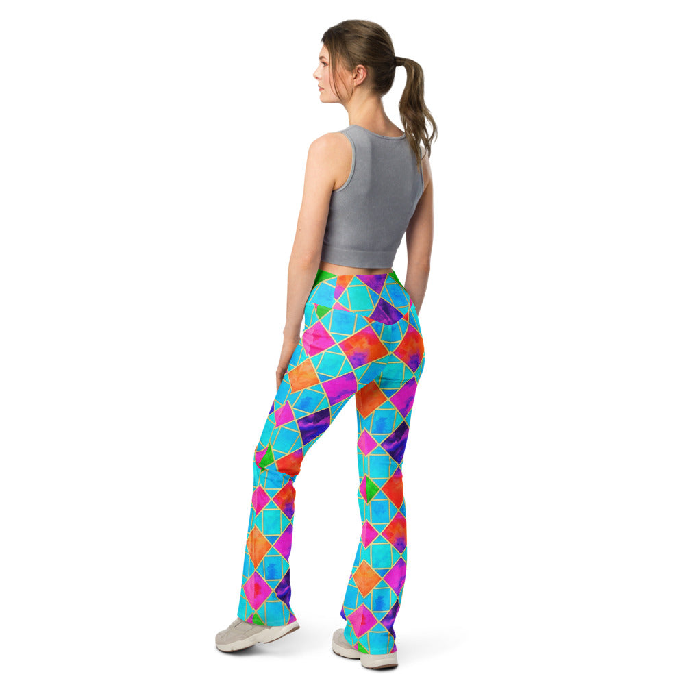Flare leggings back view | GearBunch