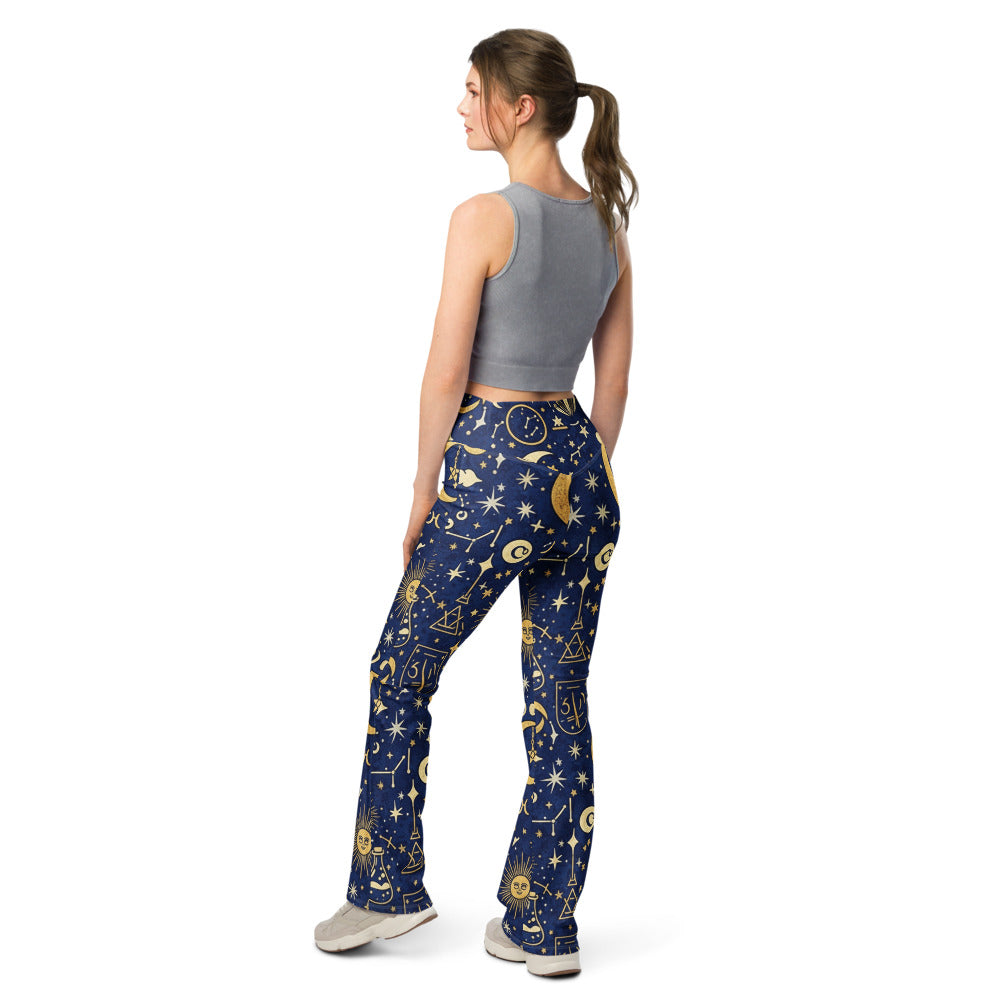 Flare leggings back view | GearBunch
