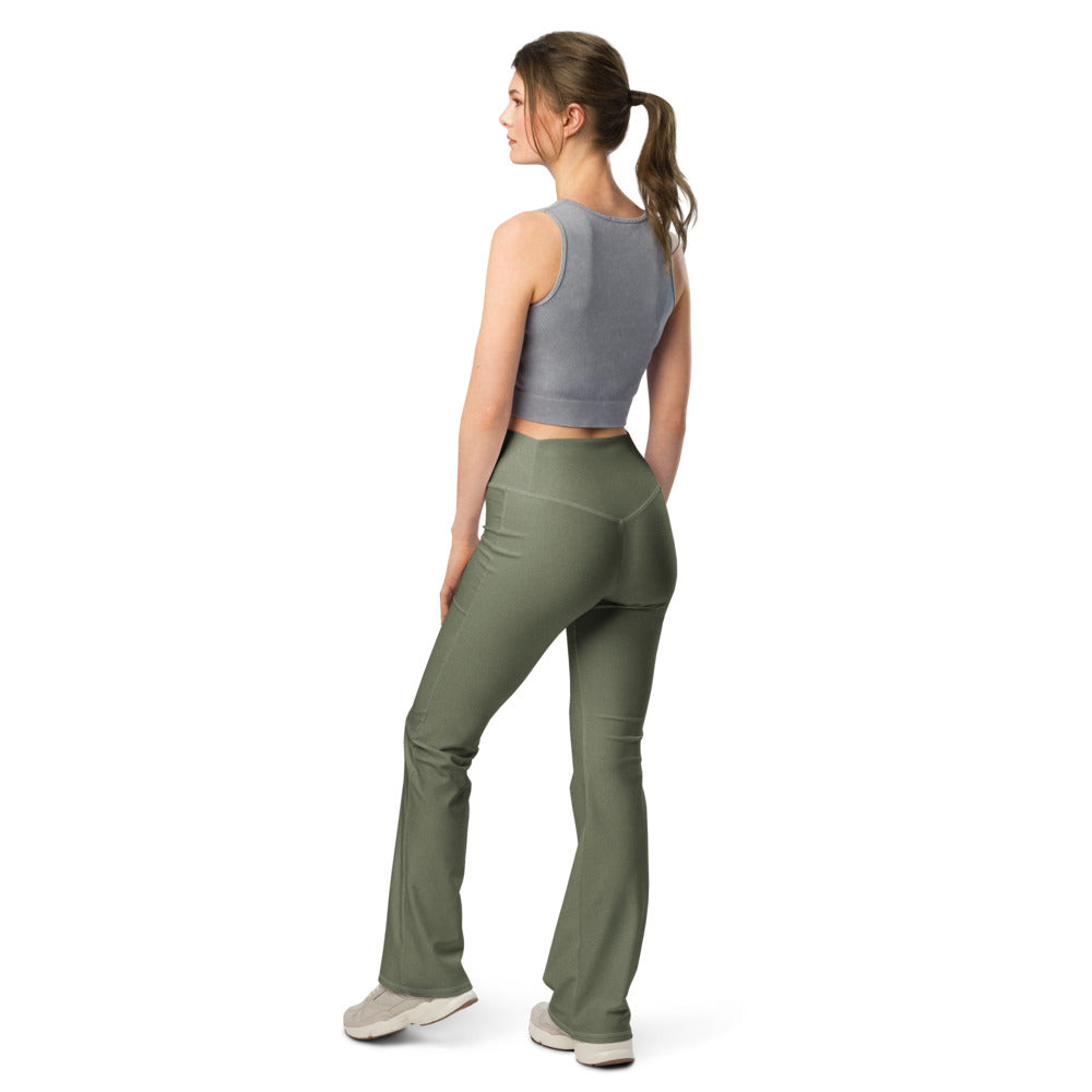 Solid leggings back view | GearBunch