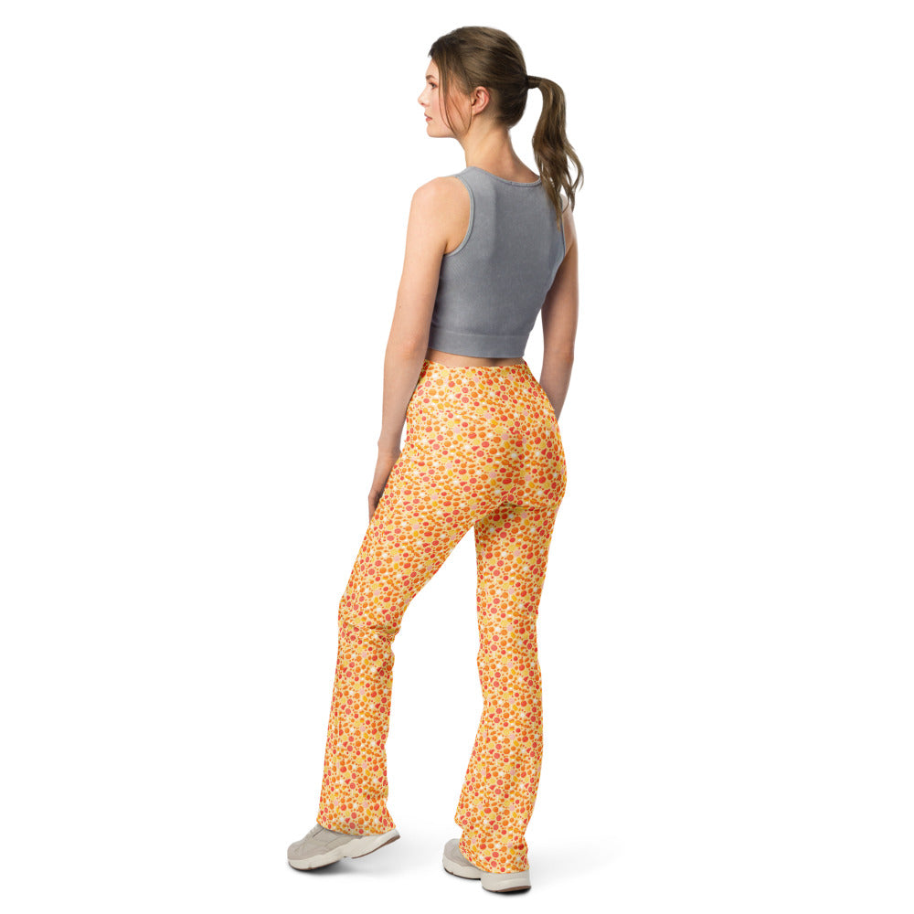 Solid leggings back view | GearBunch