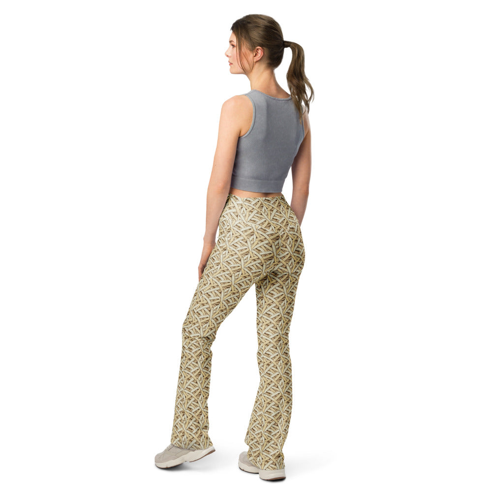 Solid leggings back view | GearBunch