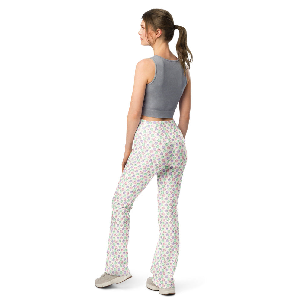 Solid leggings back view | GearBunch