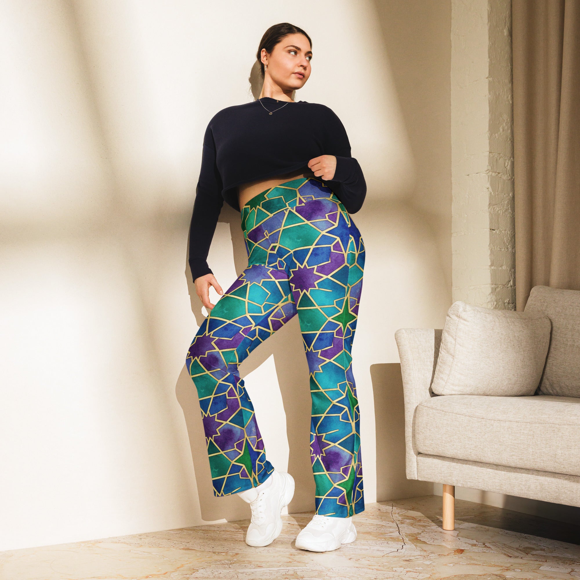 Arabic Peacock Plume Flare Leggings | GearBunch