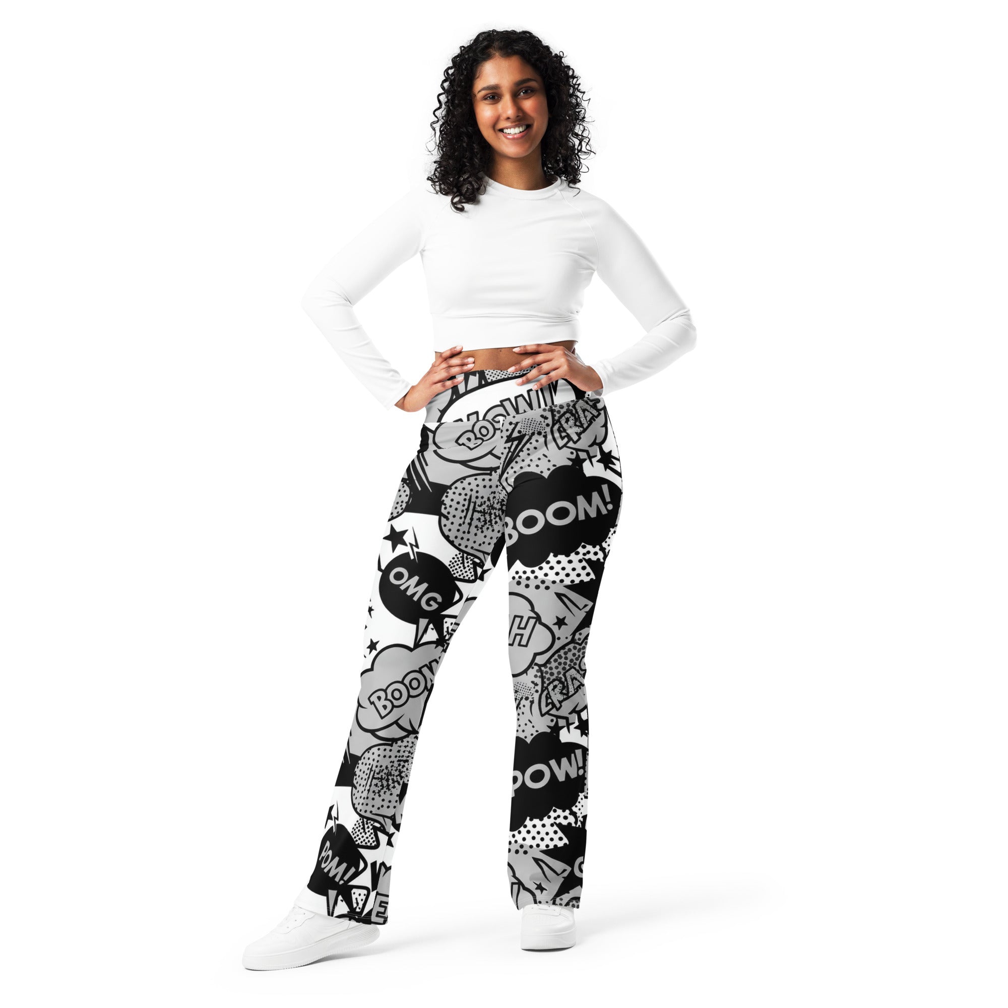 Comic Pop Monochrome Flare Leggings | GearBunch