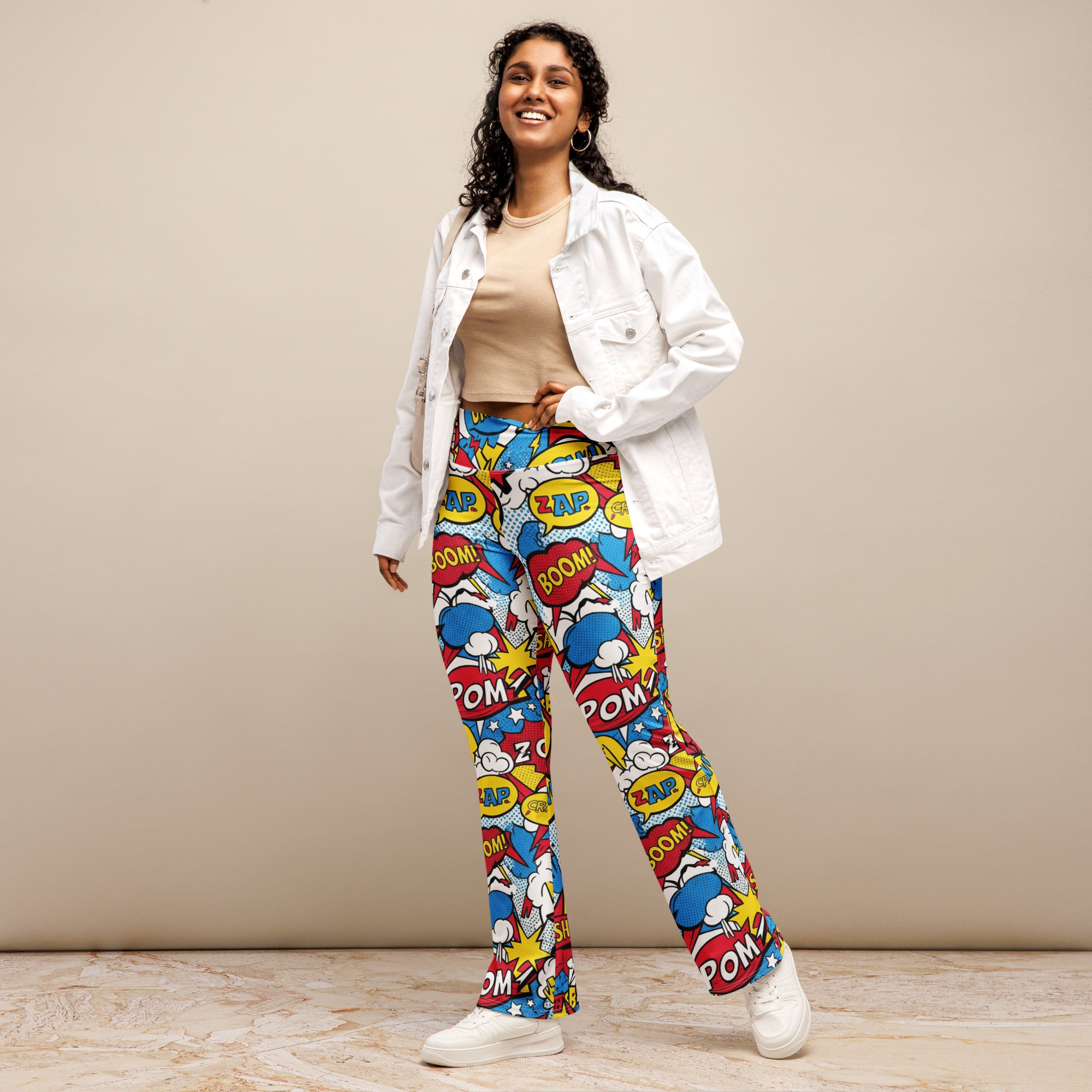Comic Pop Retro Red Flare Leggings | GearBunch