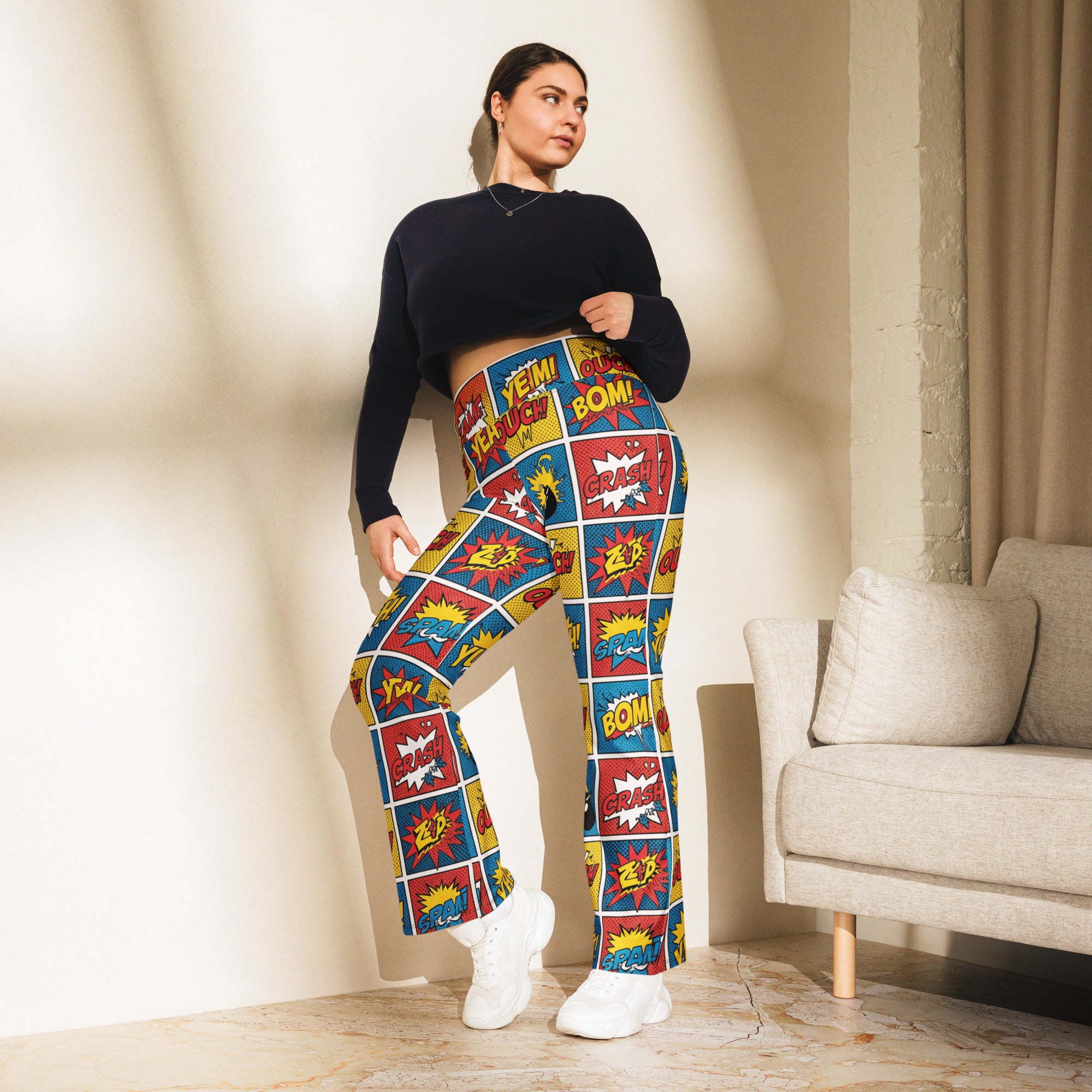 Comic Strip Classic Hero Flare Leggings | GearBunch