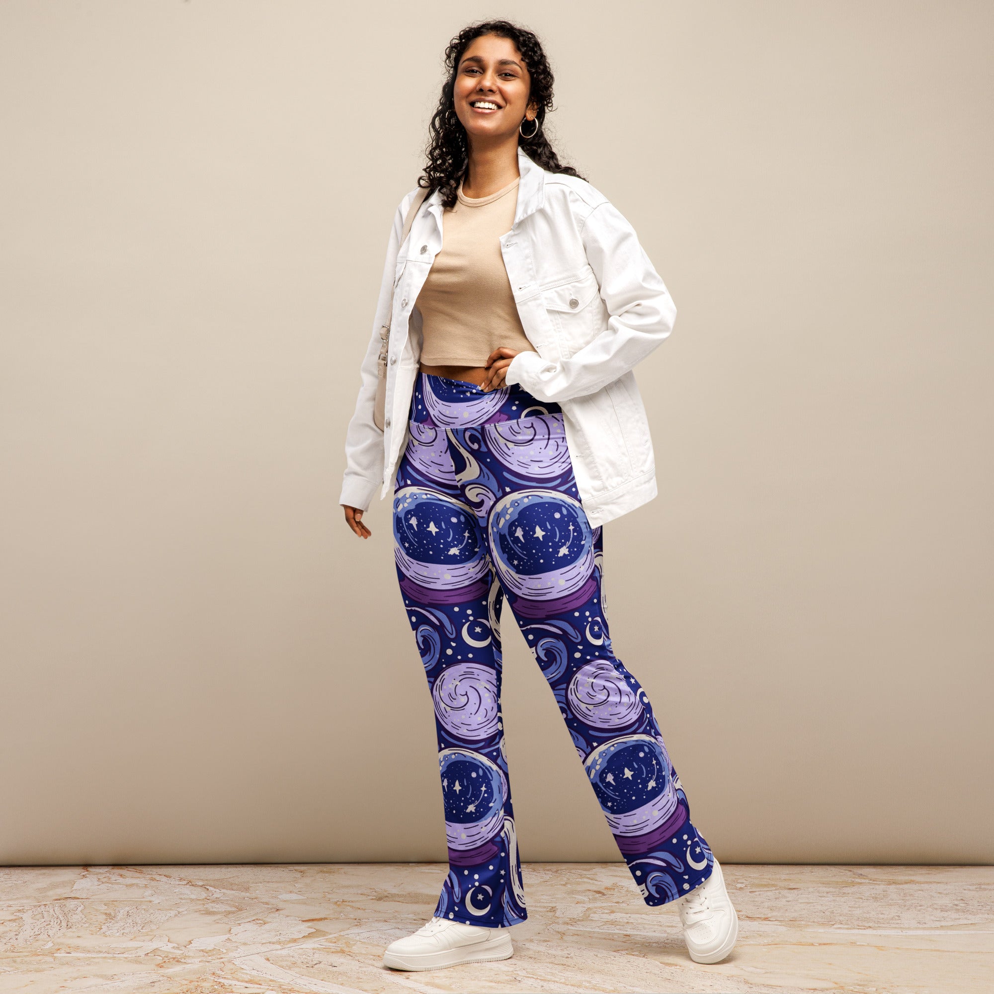Crystal Ball Smoke Magic Flare Leggings | GearBunch