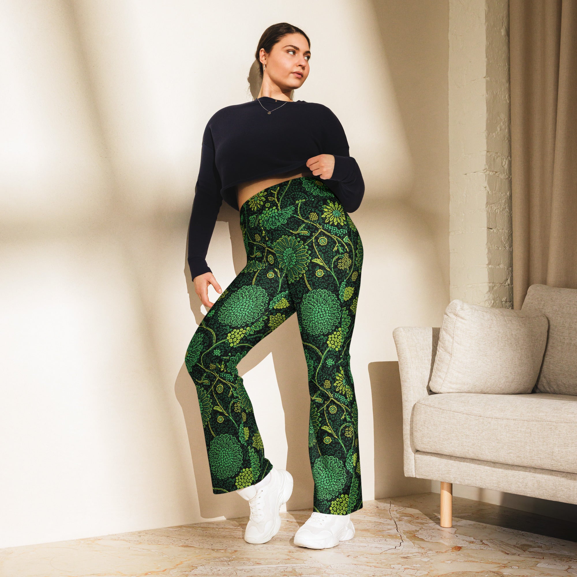 Emerald Paillette Jungle Flare Leggings | GearBunch