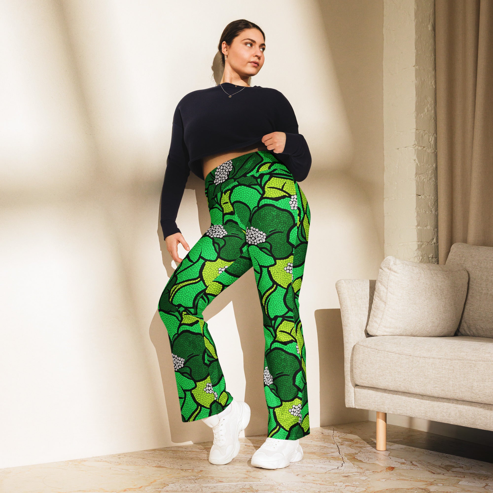 Emerald Paillette Magnolia Flare Leggings | GearBunch