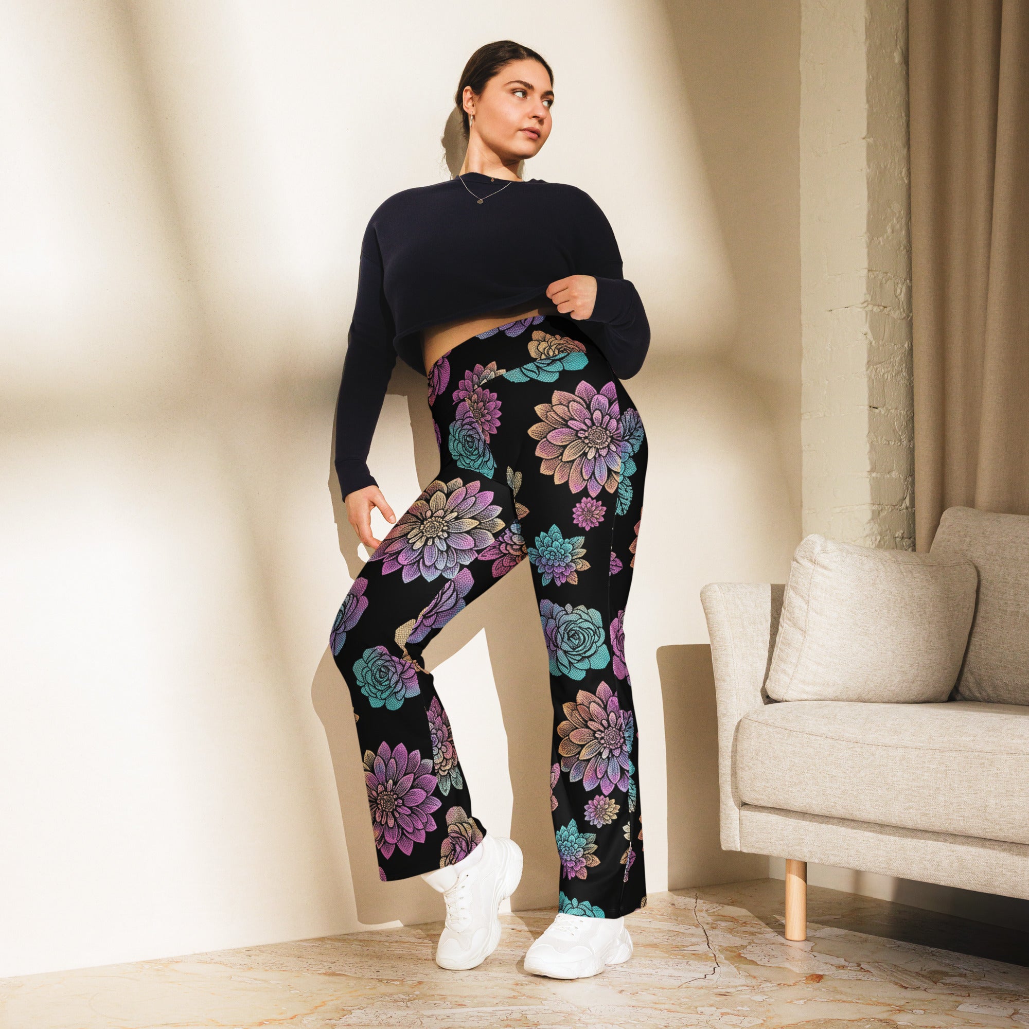 Holographic Paillette Fantasy Flare Leggings | GearBunch