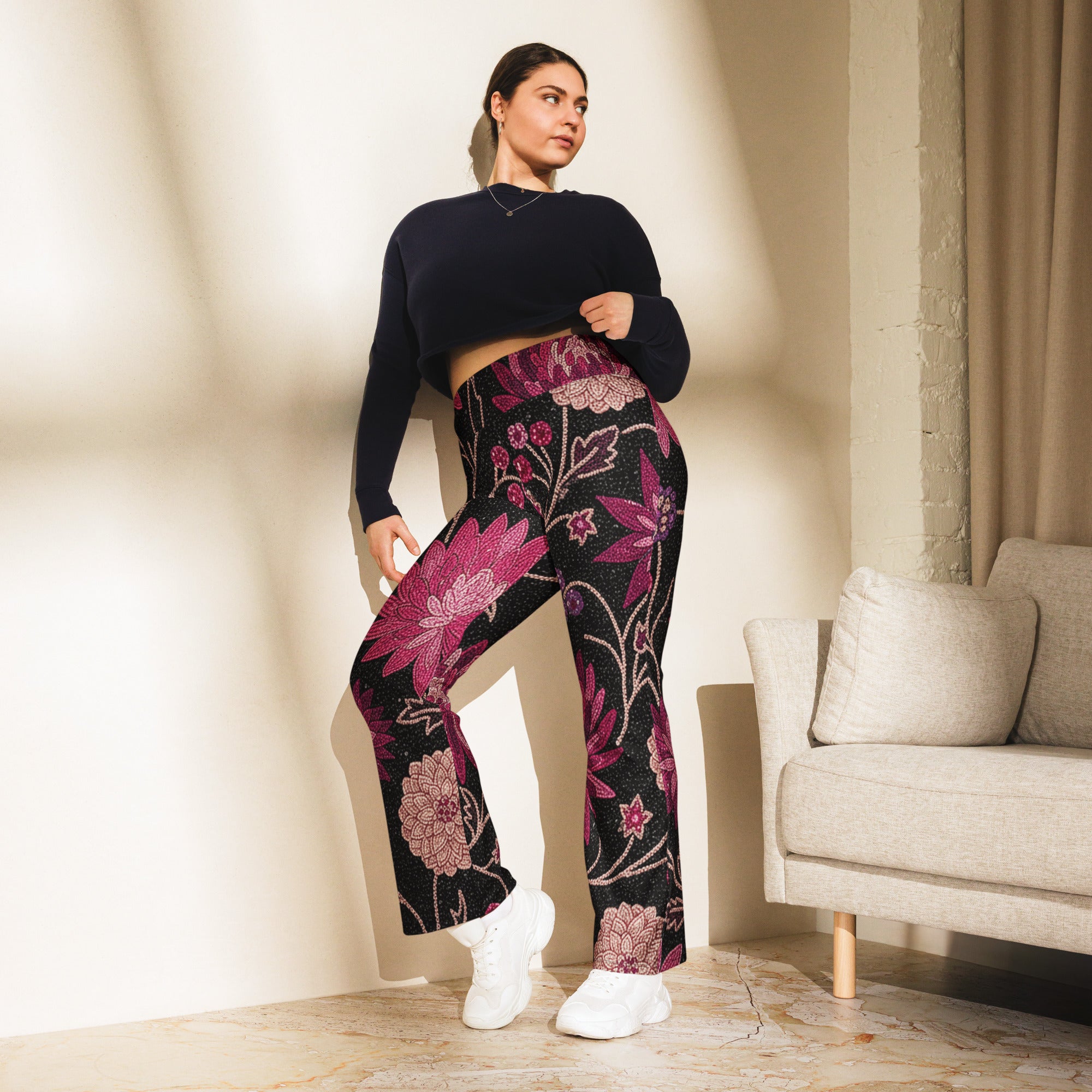 Midnight Paillette Peony Flare Leggings | GearBunch