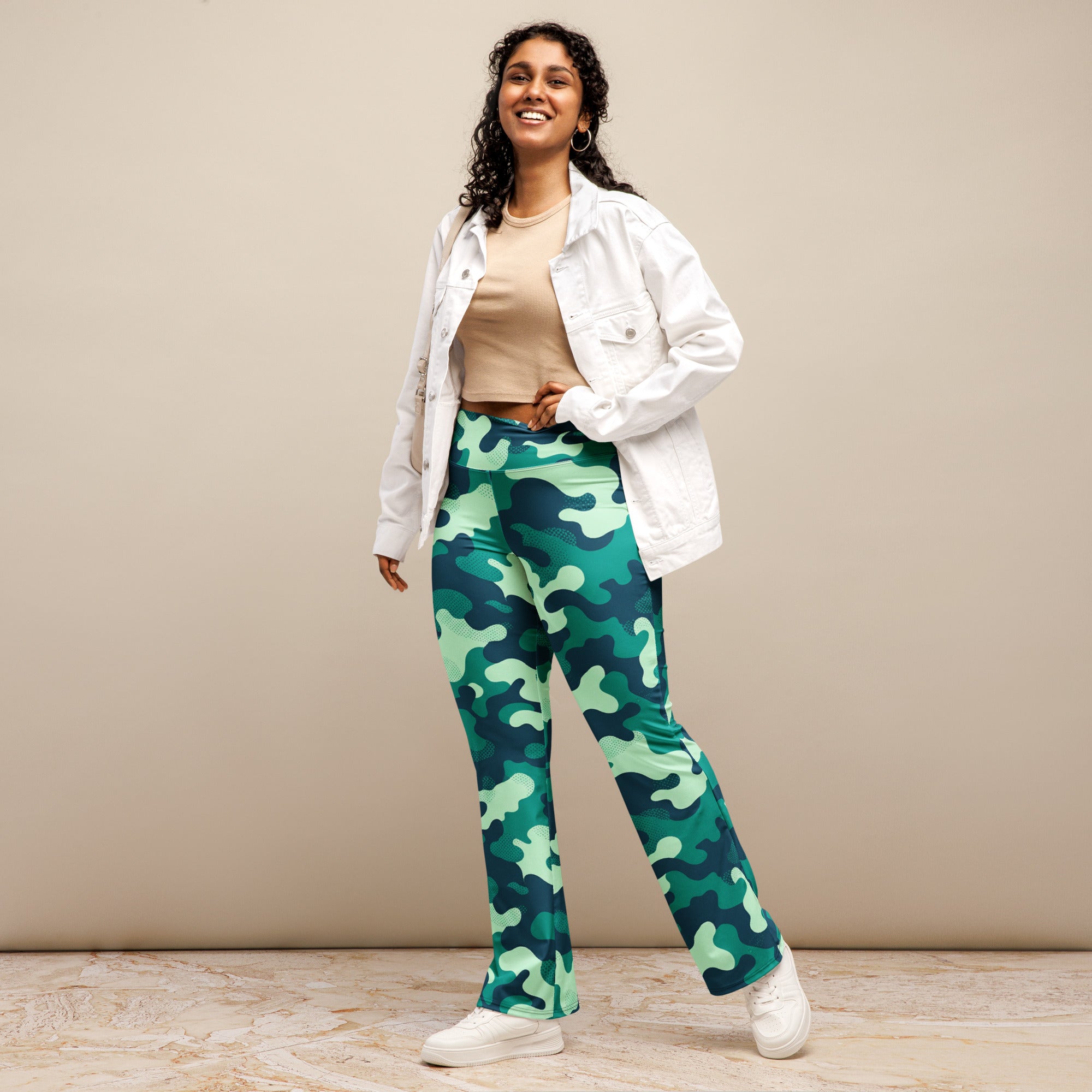 Ocean Teal Camo Flare Leggings | GearBunch