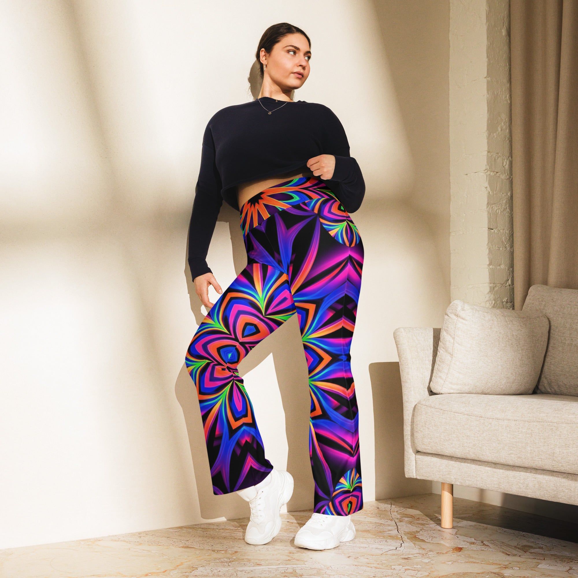 Psychedelic Blacklight Flare Leggings | GearBunch