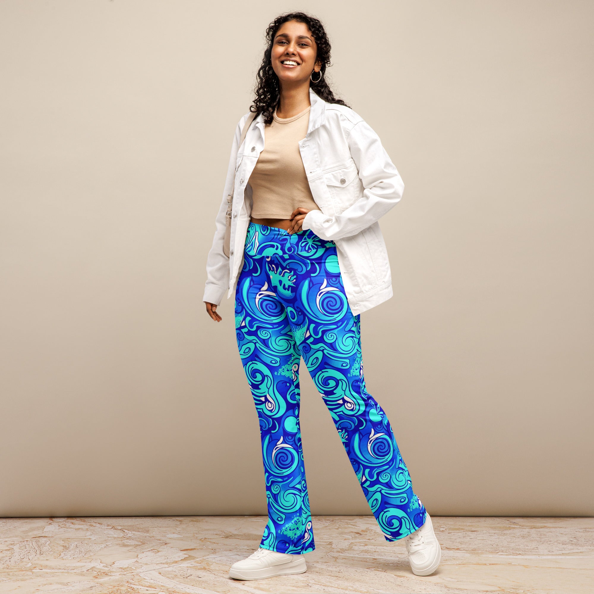 Psychedelic Electric Ocean Flare Leggings | GearBunch