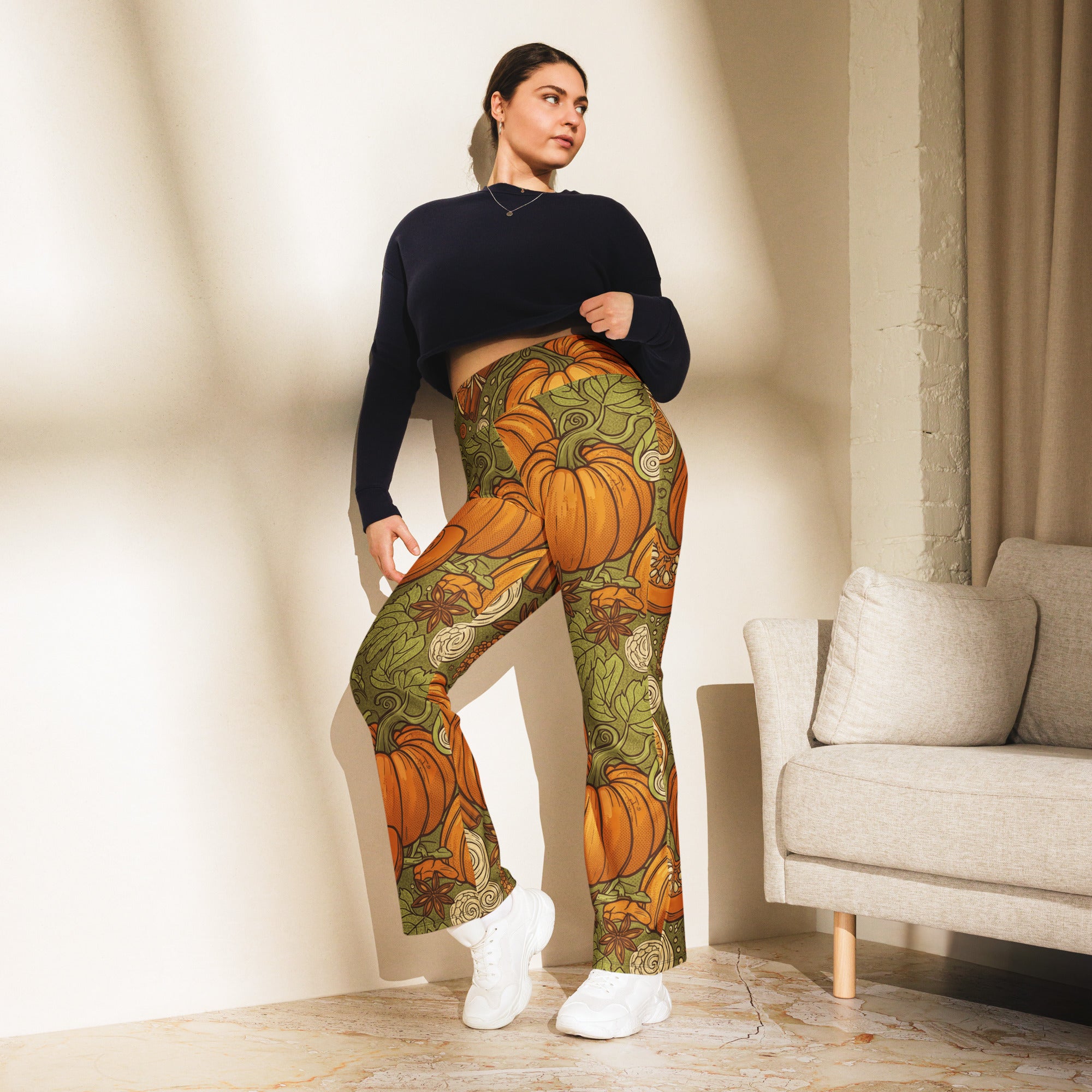 Pumpkin Spice Botanical Flare Leggings | GearBunch