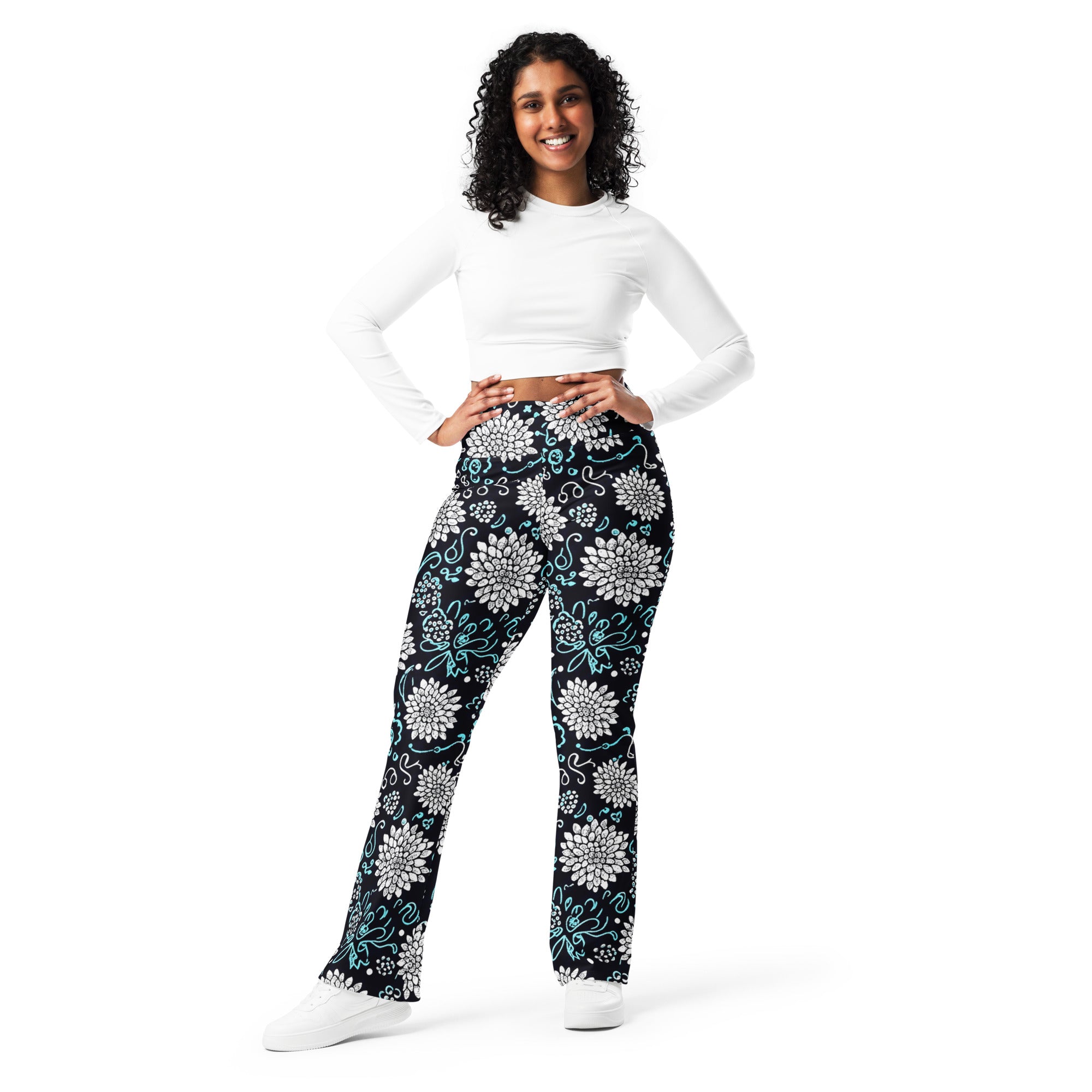 Silver Paillette Daisy Flare Leggings | GearBunch