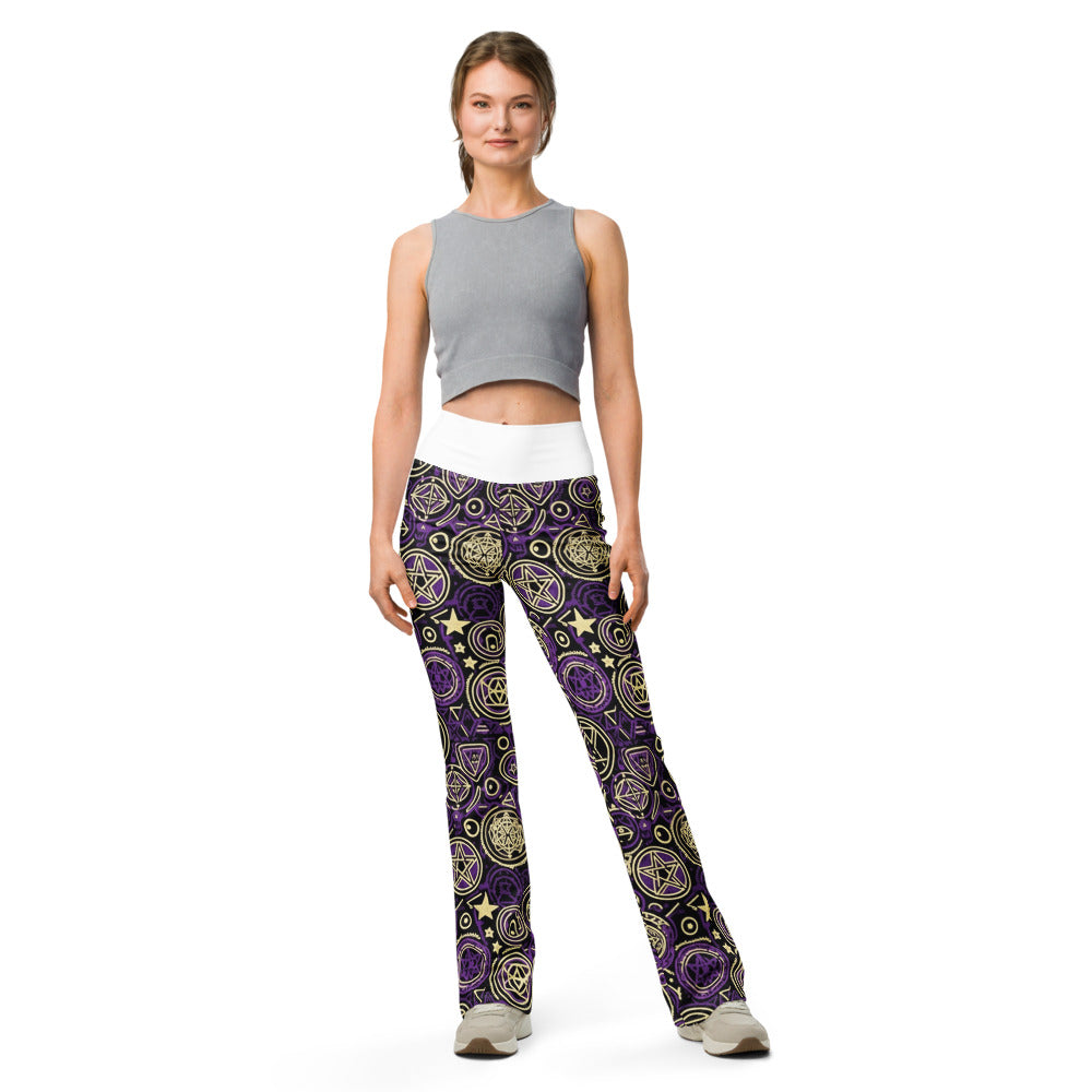 Flare leggings front view | GearBunch