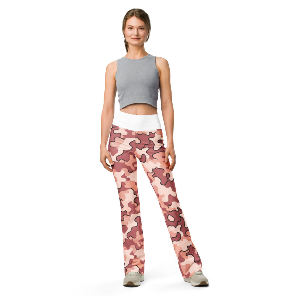 Flare leggings front view | GearBunch