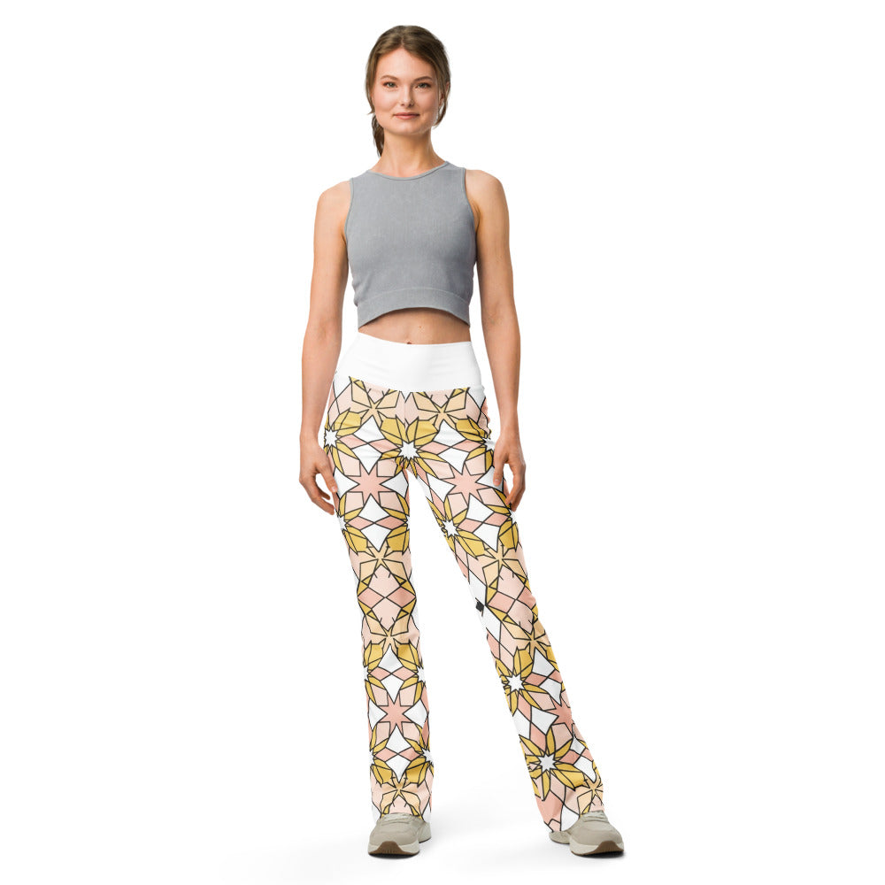 Flare leggings front view | GearBunch
