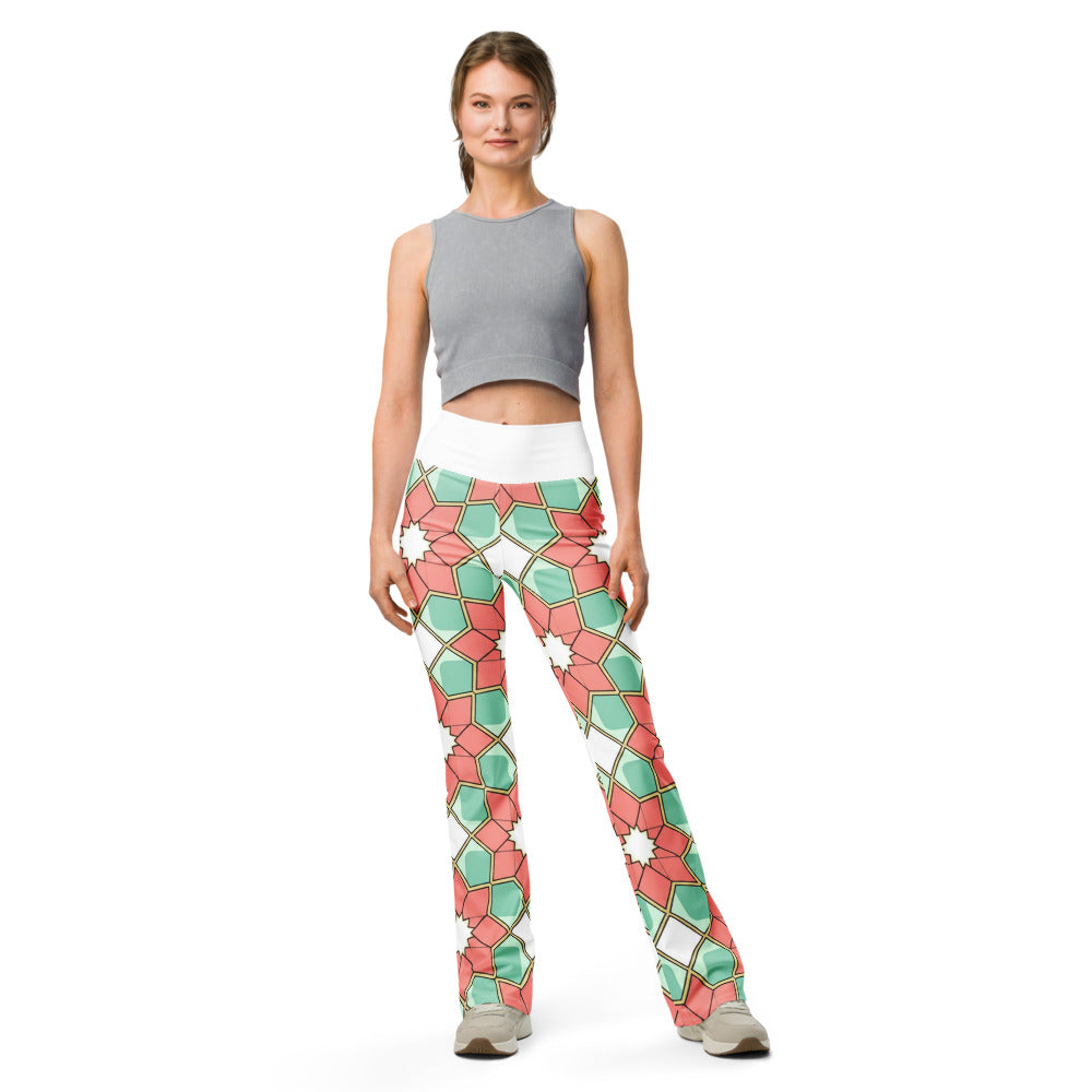 Flare leggings front view | GearBunch