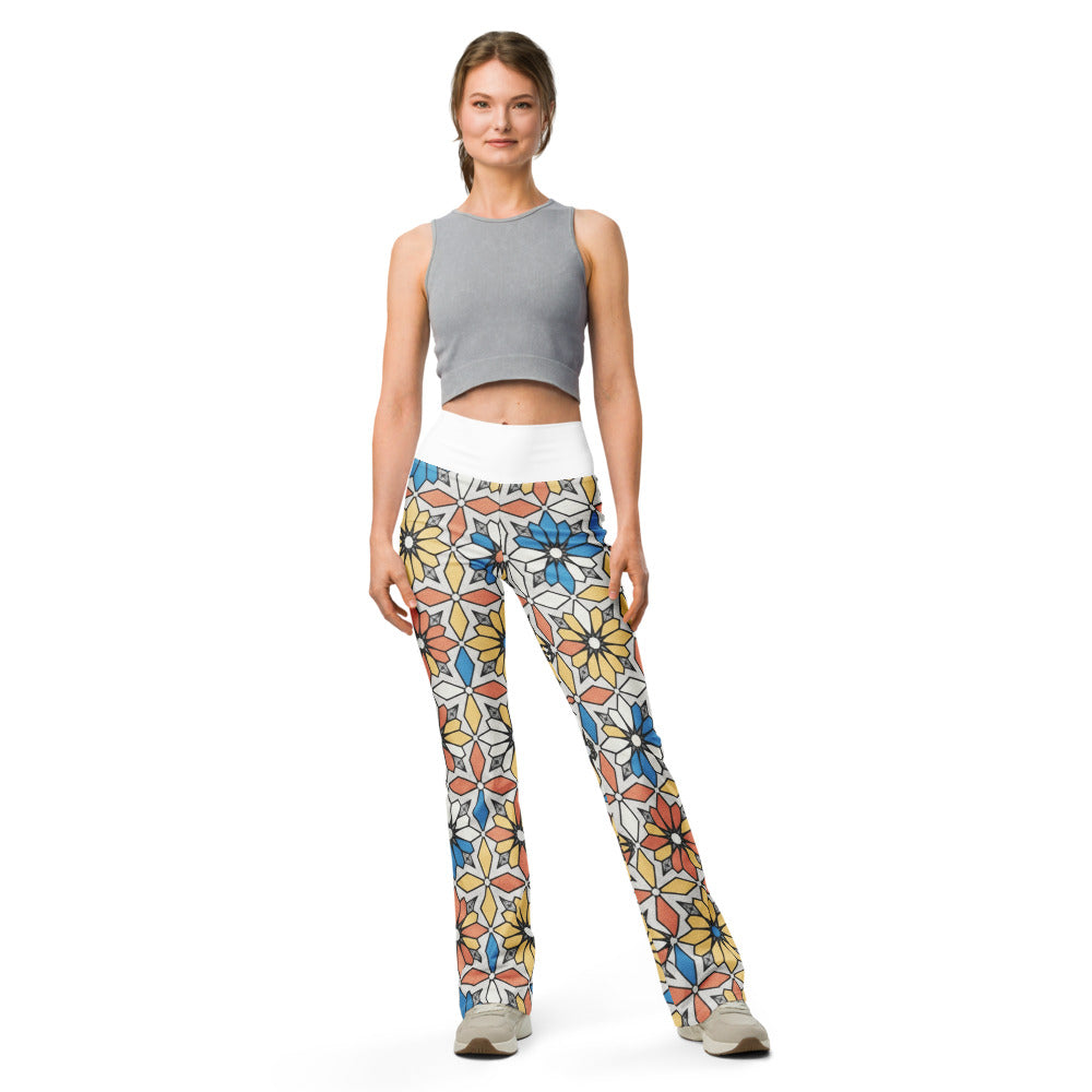 Flare leggings front view | GearBunch
