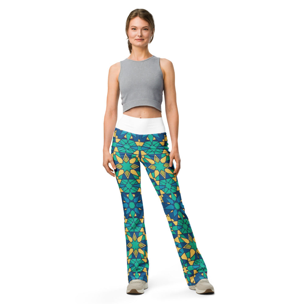 Flare leggings front view | GearBunch