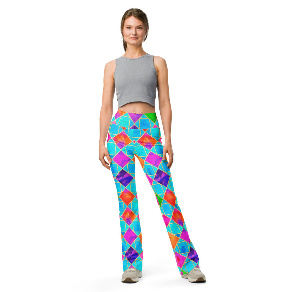 Flare leggings front view | GearBunch