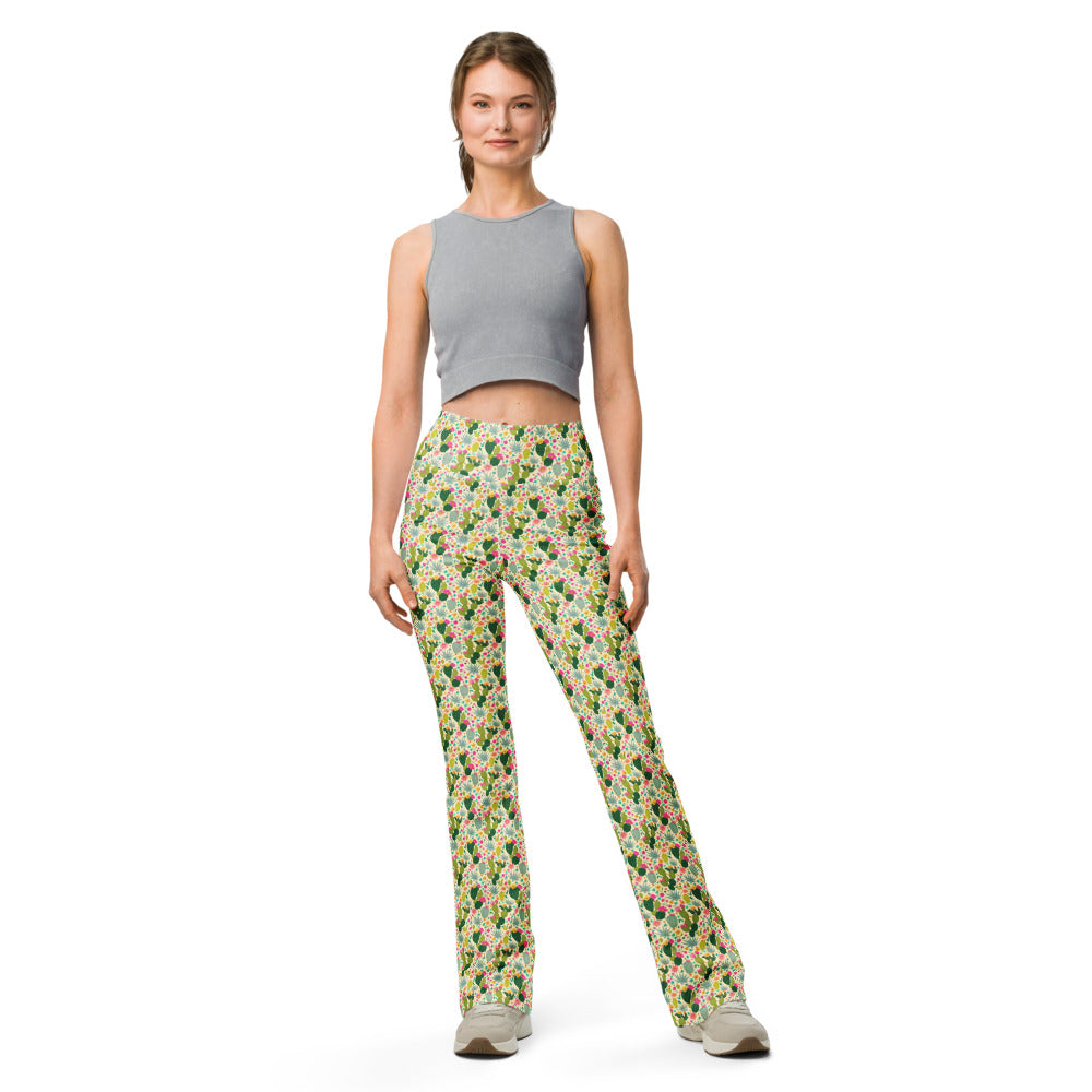 Solid leggings front view | GearBunch