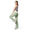 Solid leggings left view | GearBunch
