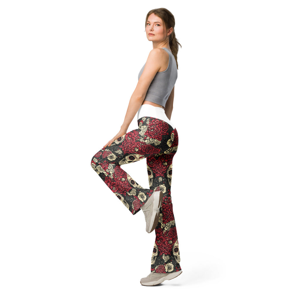 Flare leggings left view | GearBunch