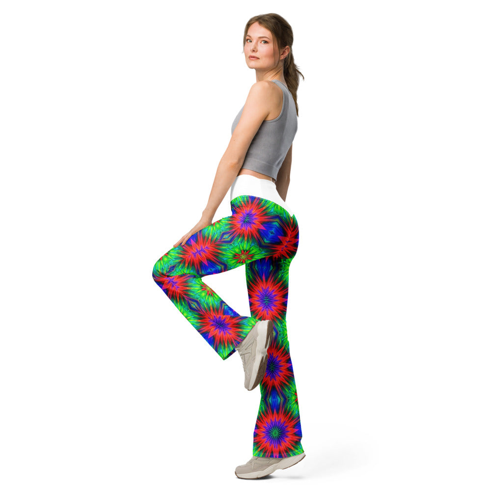 Flare leggings left view | GearBunch