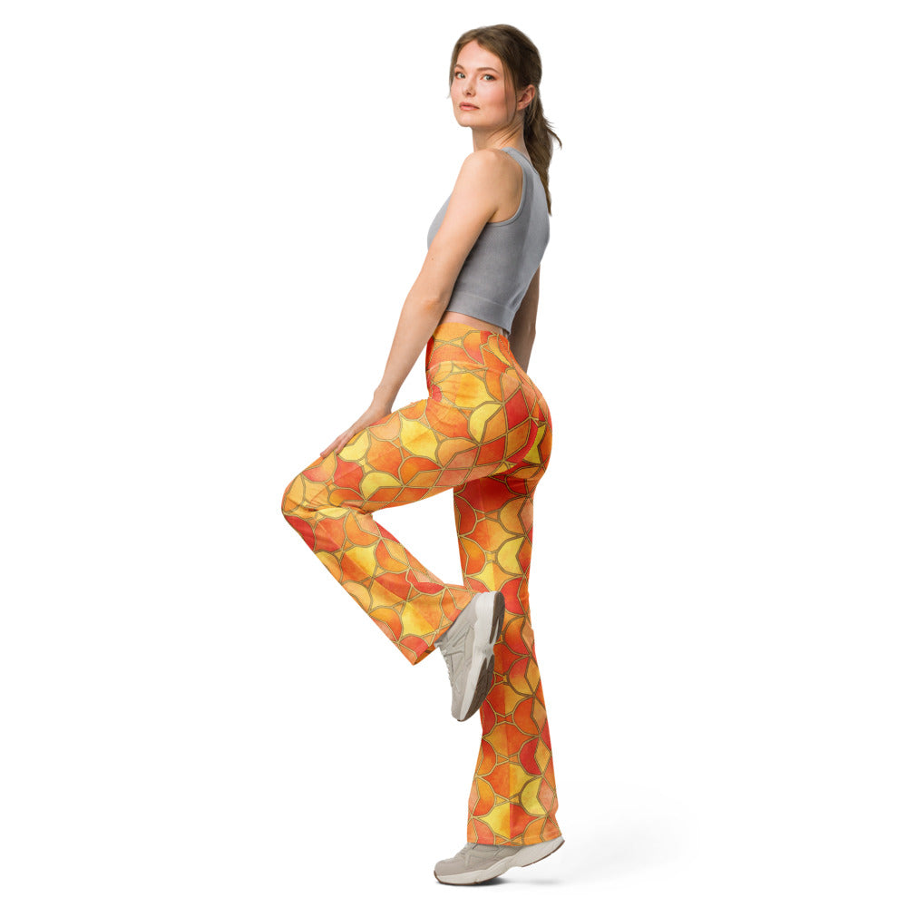 Flare leggings left view | GearBunch