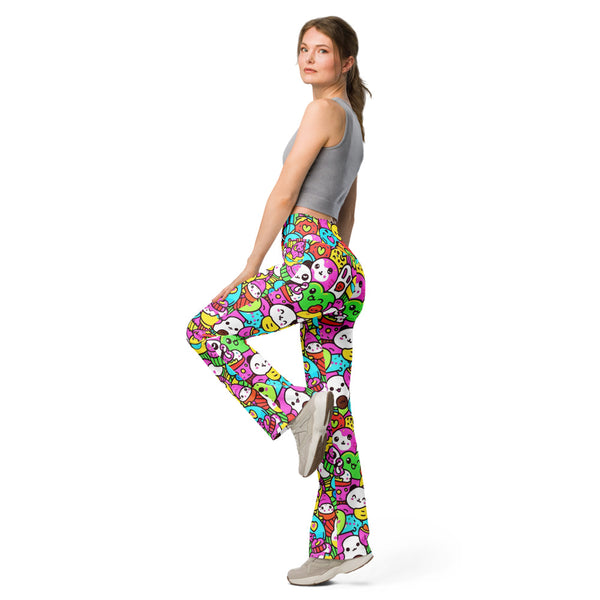 Flare leggings left view | GearBunch