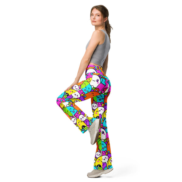 Flare leggings left view | GearBunch
