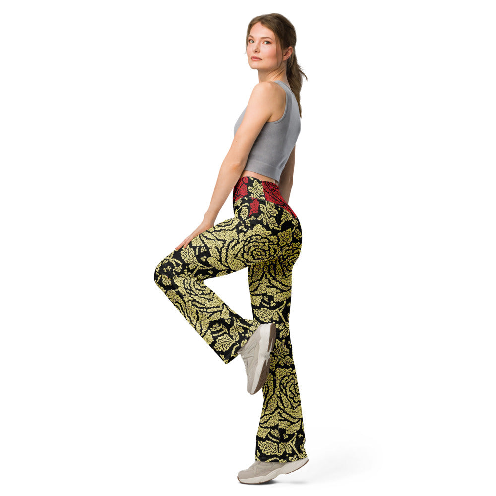 Flare leggings left view | GearBunch